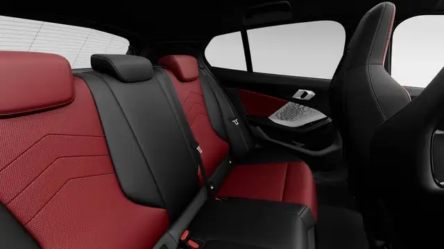 BMW 1 Series view 12