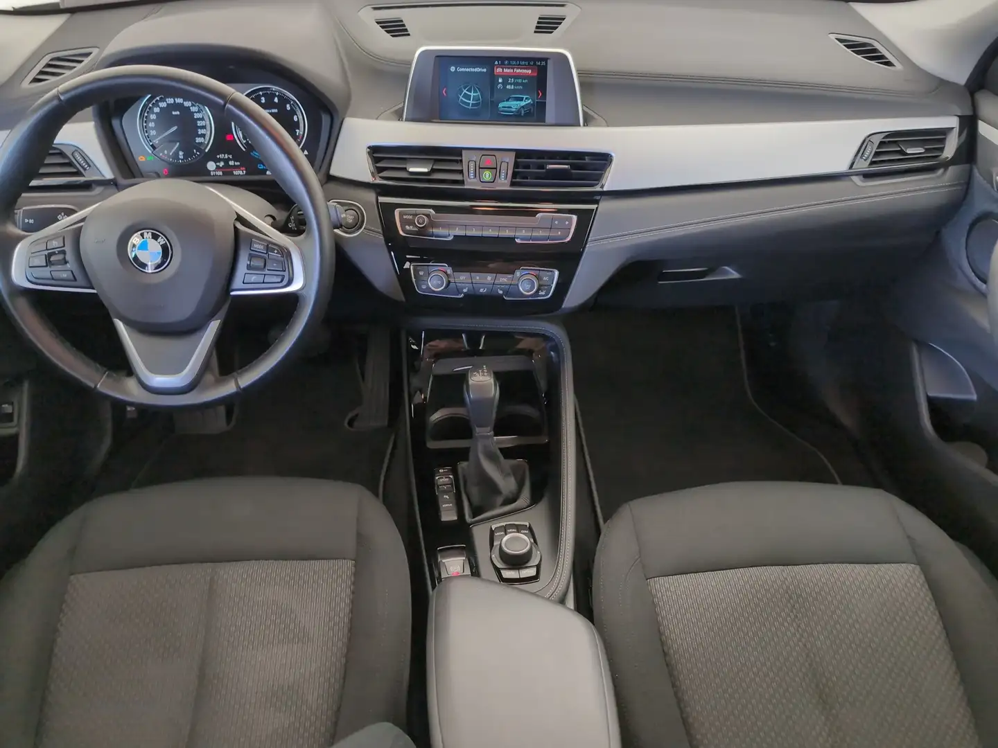 BMW X2 xDrive25e Advantage DAB/Tempomat/PDC DAB/Tempomat/ Bianco - 2