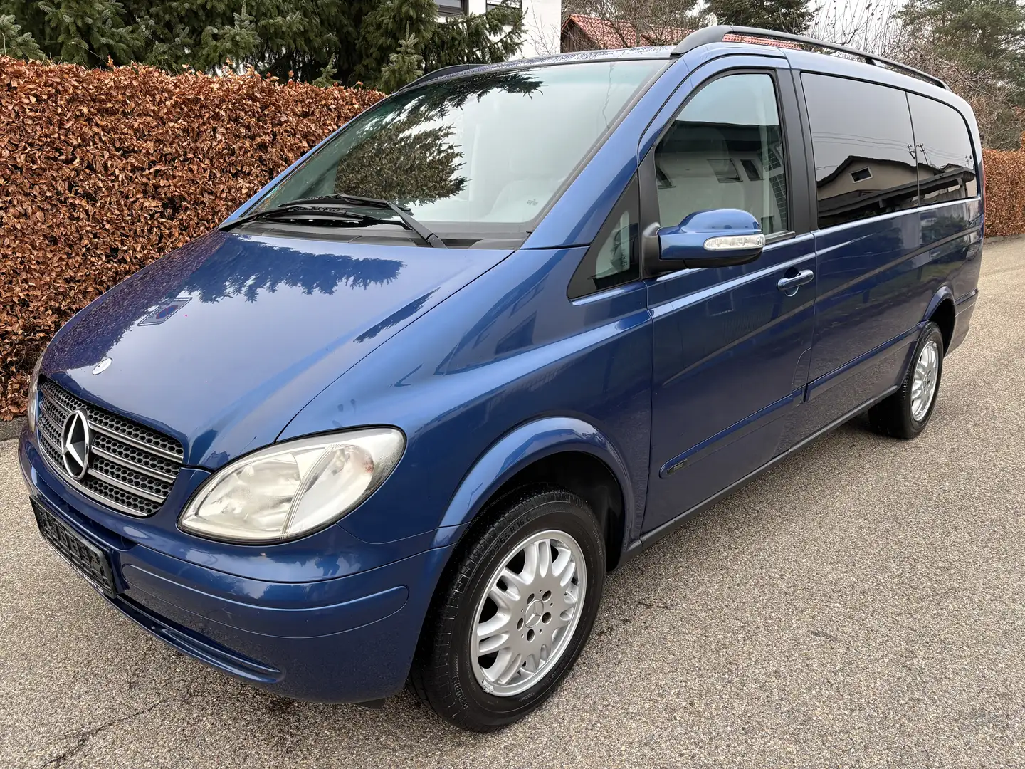 Mercedes-Benz Viano 2.2 CDI extralang Trend 6-Sitzer Klimaanlage Bleu - 1