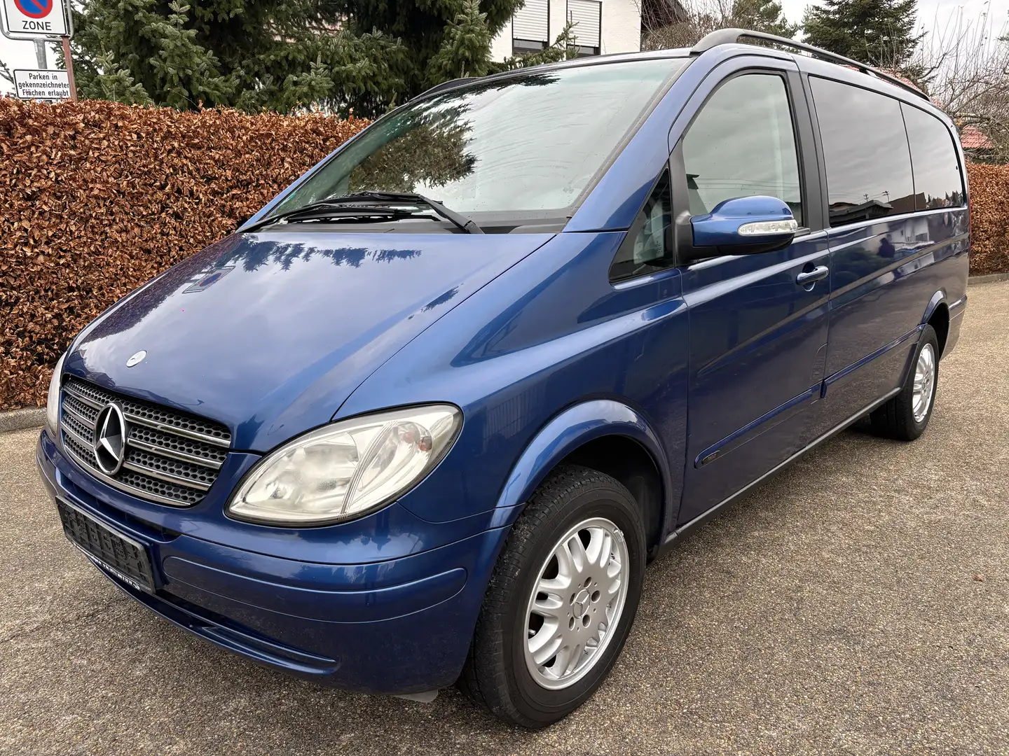 Mercedes-Benz Viano 2.2 CDI extralang Trend 6-Sitzer Klimaanlage Bleu - 2