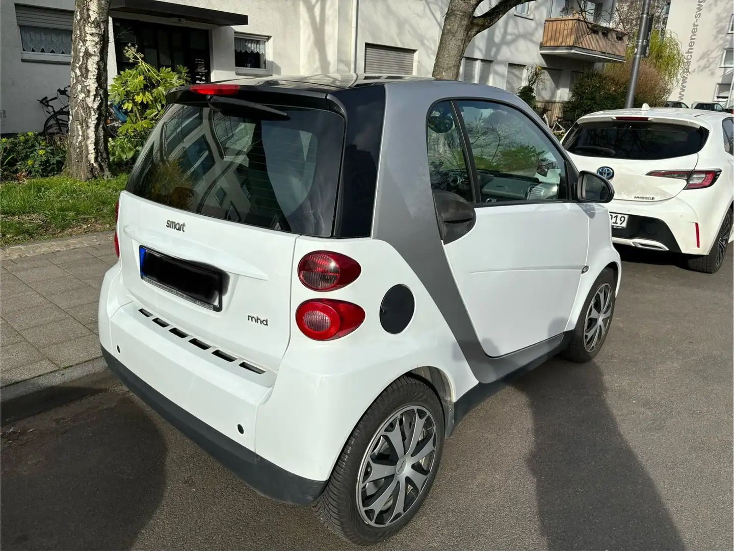 smart forTwo coupe softouch pure micro hybrid drive Weiß - 2
