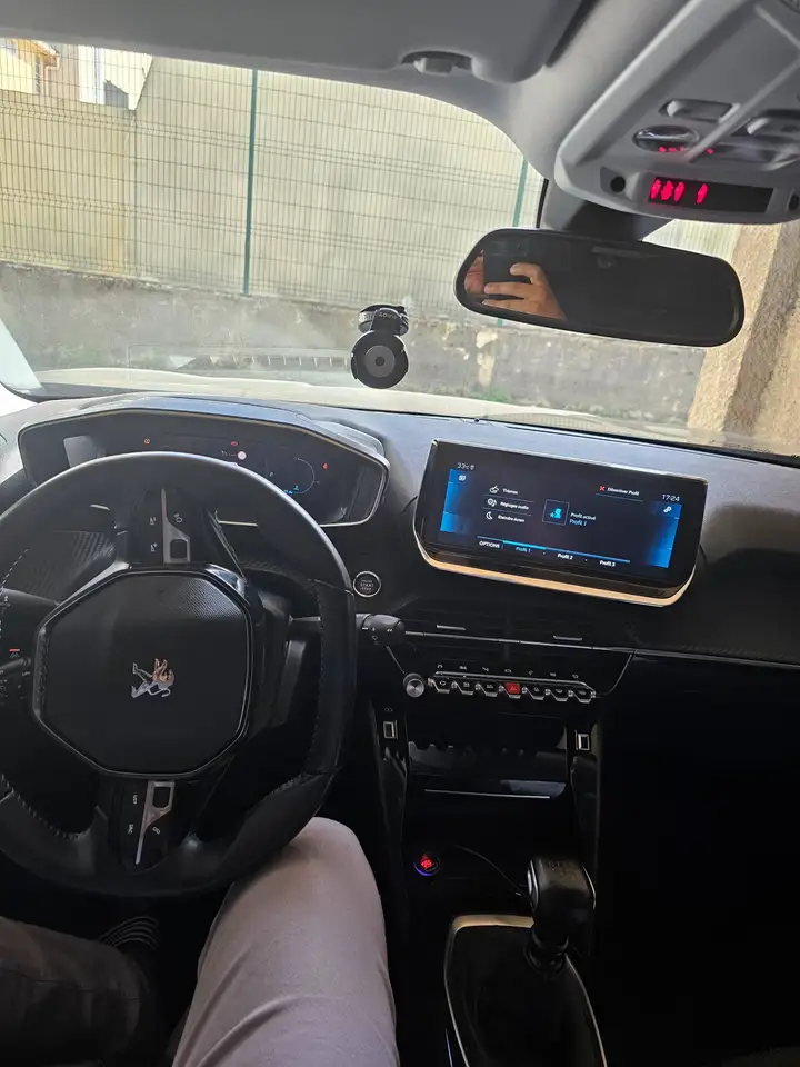 Peugeot 2008 2008 — photo 6