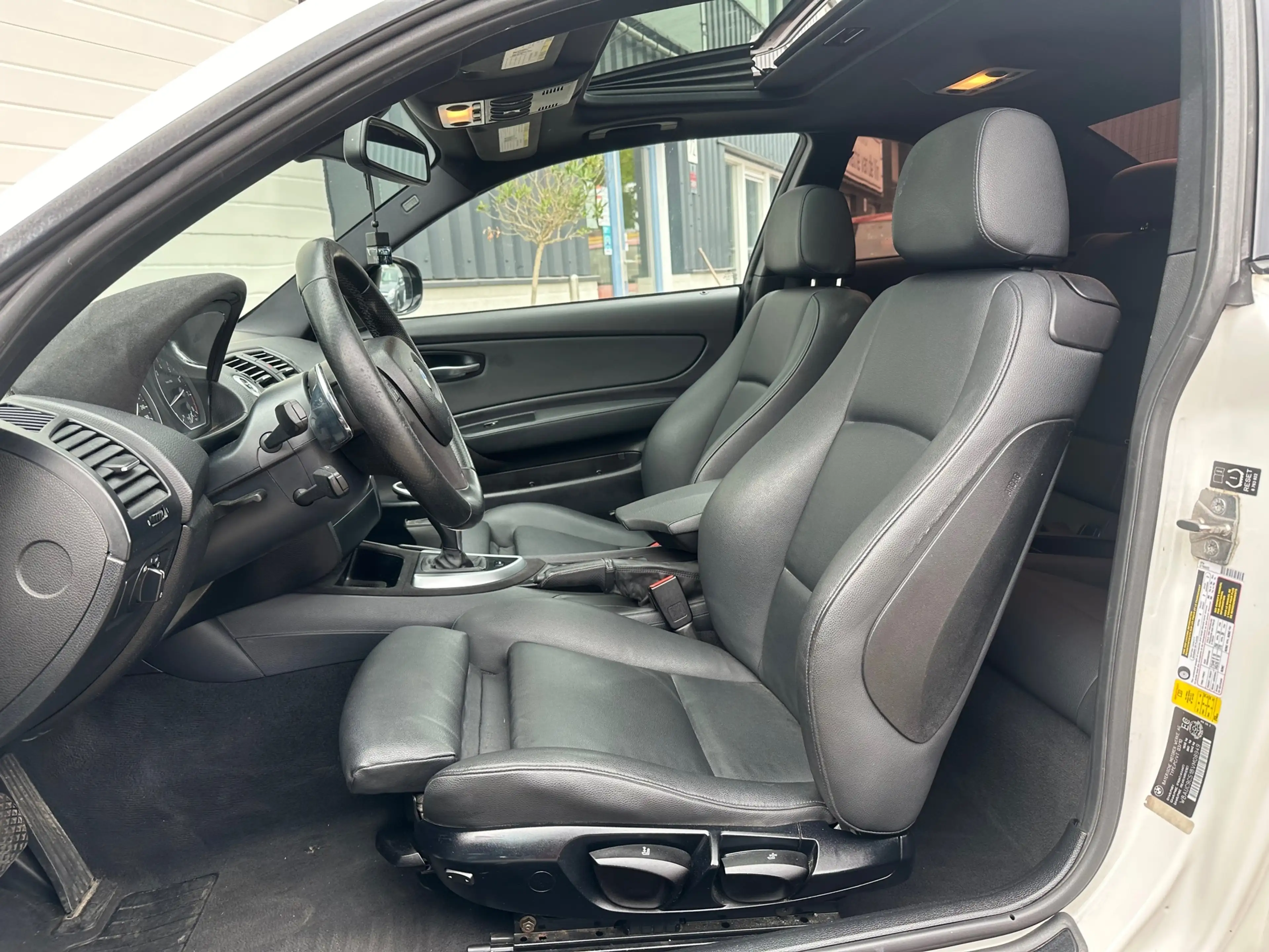 BMW 135 1-serie Coupé 135i High Executive SCHUIFDAK/LEDER/ — photo 7