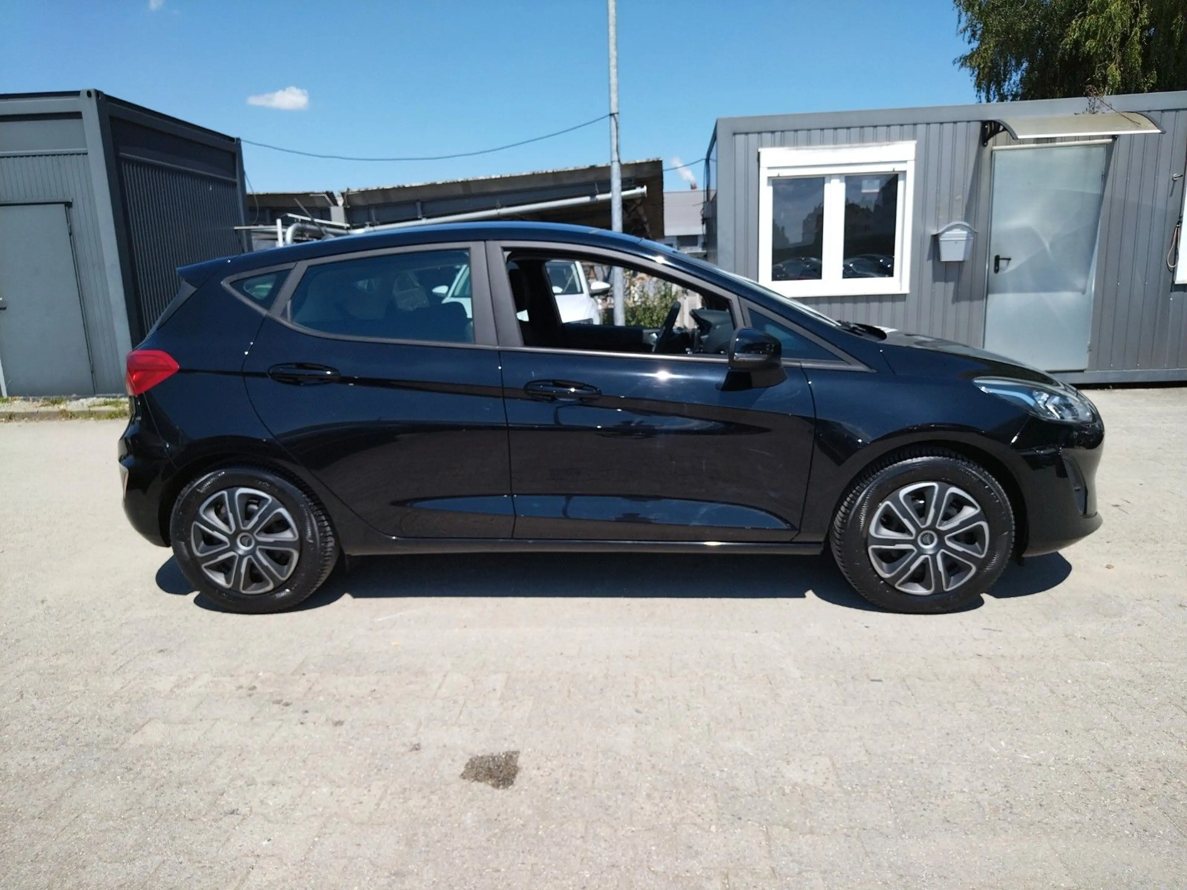 Ford Fiesta 1.1 Cool&Connect+52500km+GARANTIE+TÜV NEU — photo 4