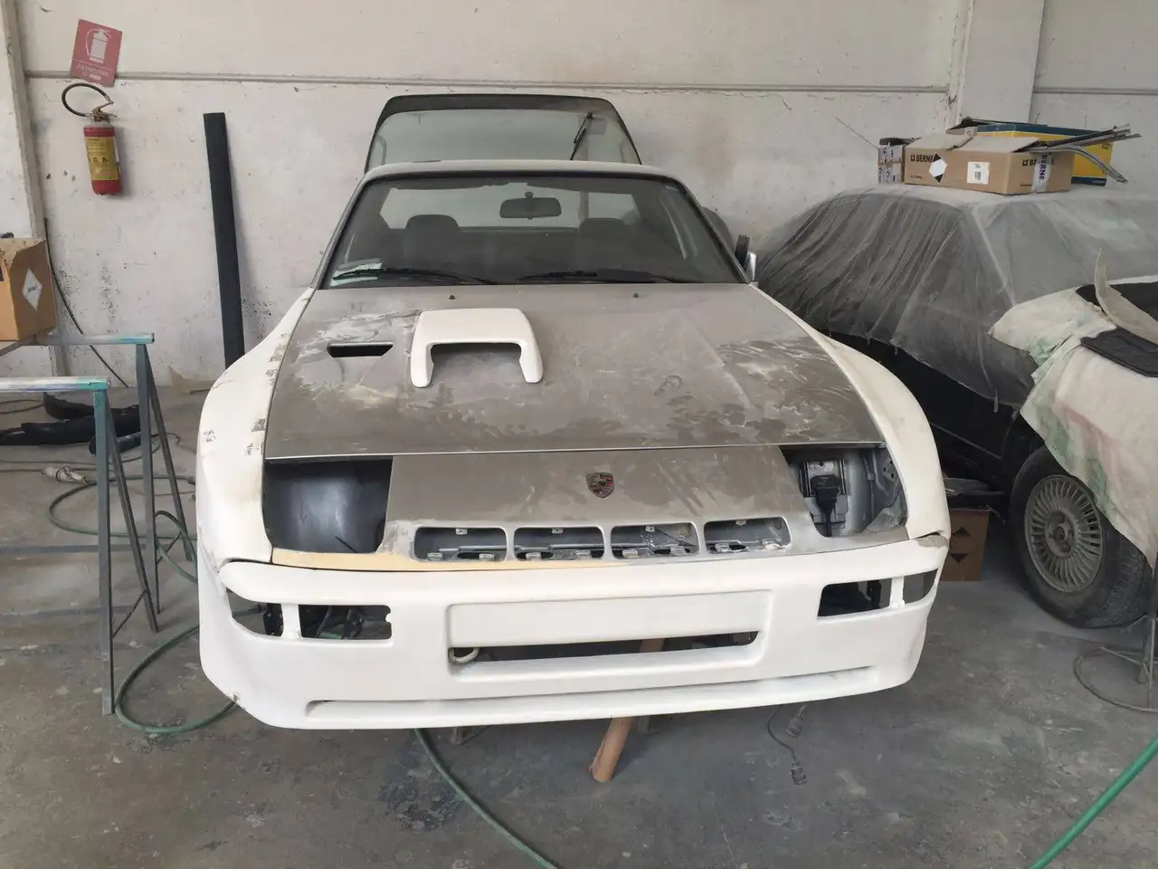 Porsche 924 2.0 Turbo, foto 3