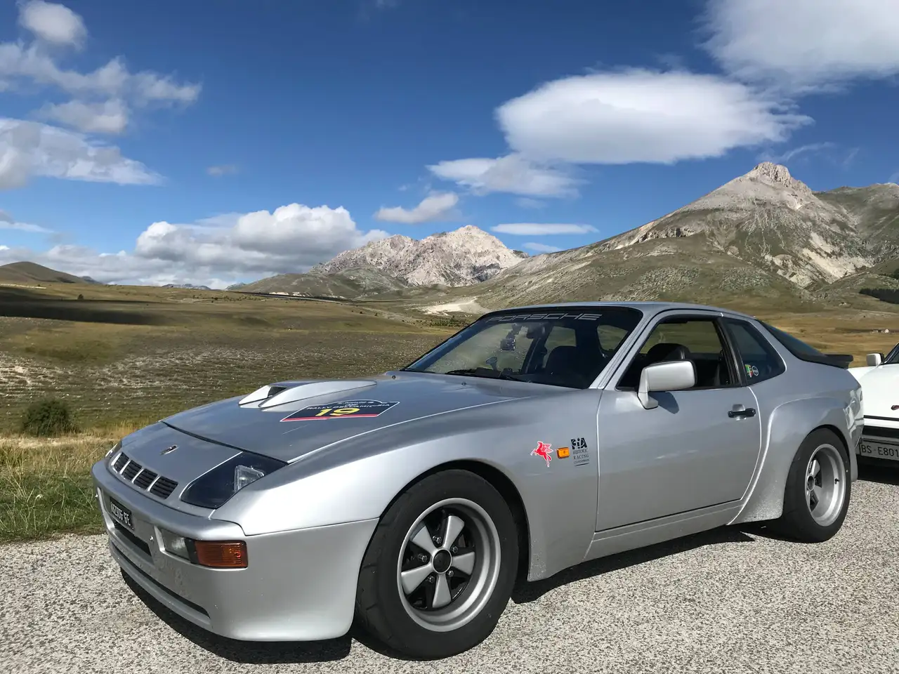 Porsche 924 2.0 Turbo, foto 1