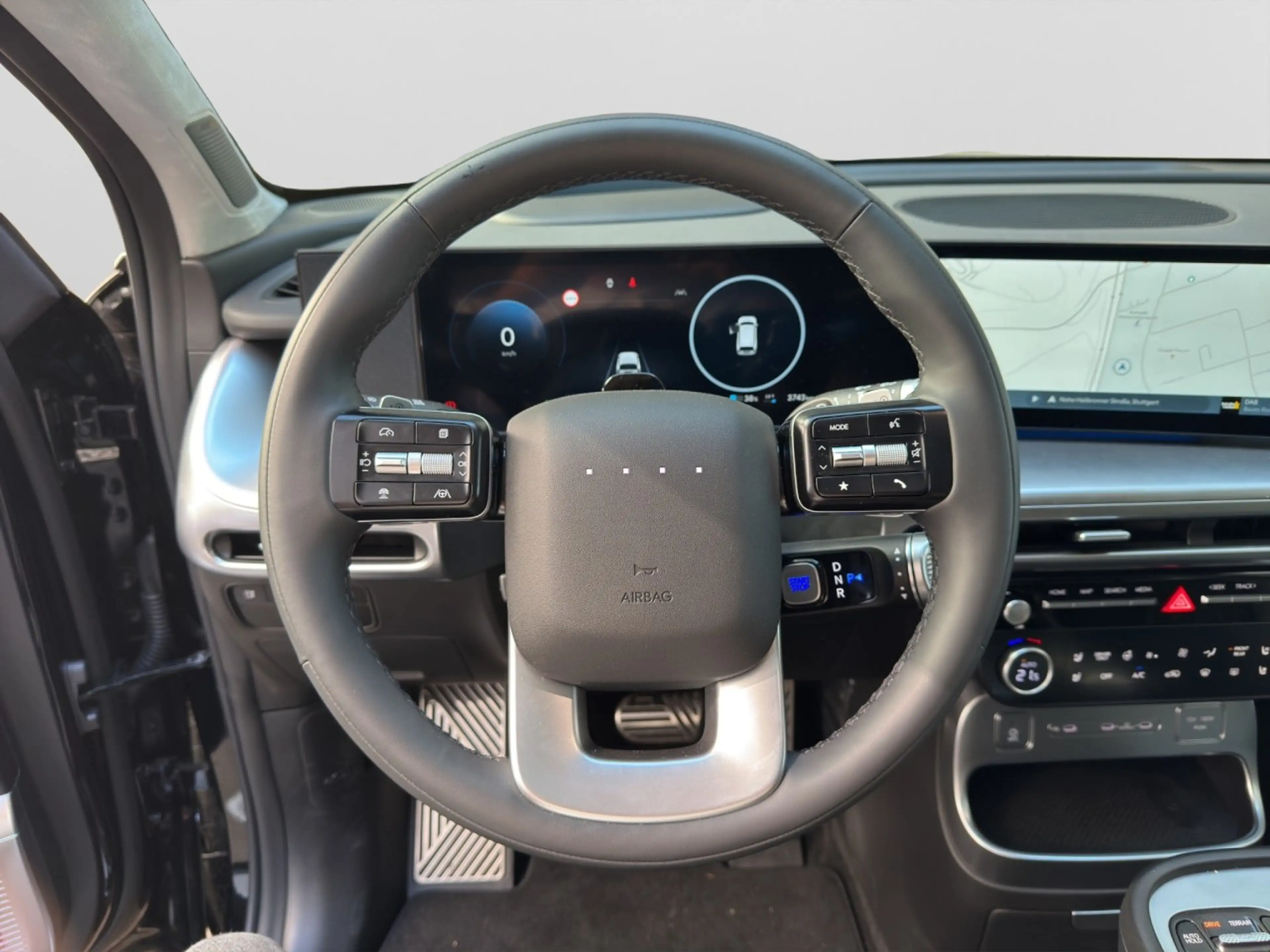 Hyundai IONIQ 9 UNIQ MIT GLASDACH + EINZELSITZE DREHBAR! Klima — photo 12