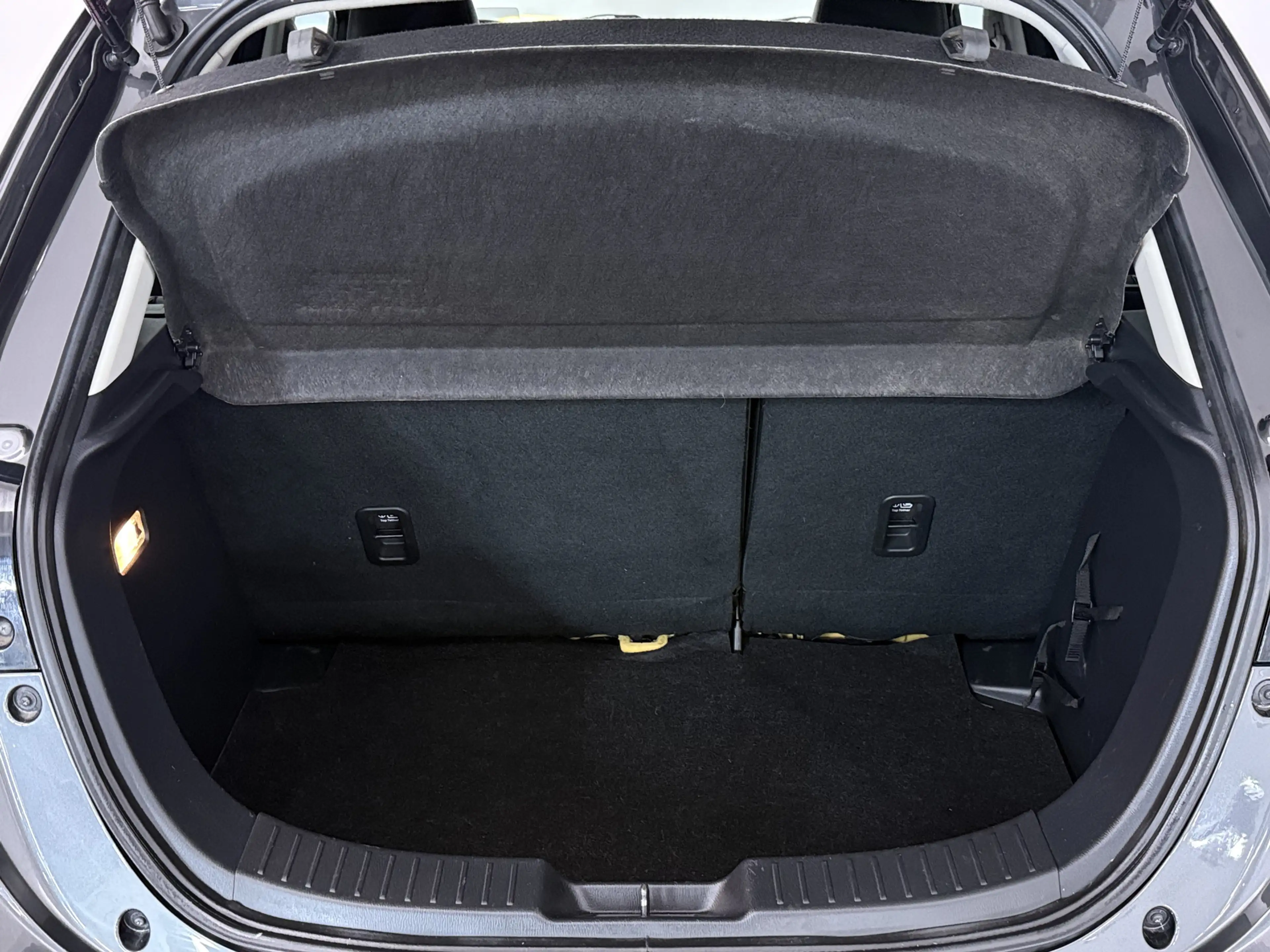 Mazda 2 1.5 Skyactiv-G GT-Luxury — photo 4