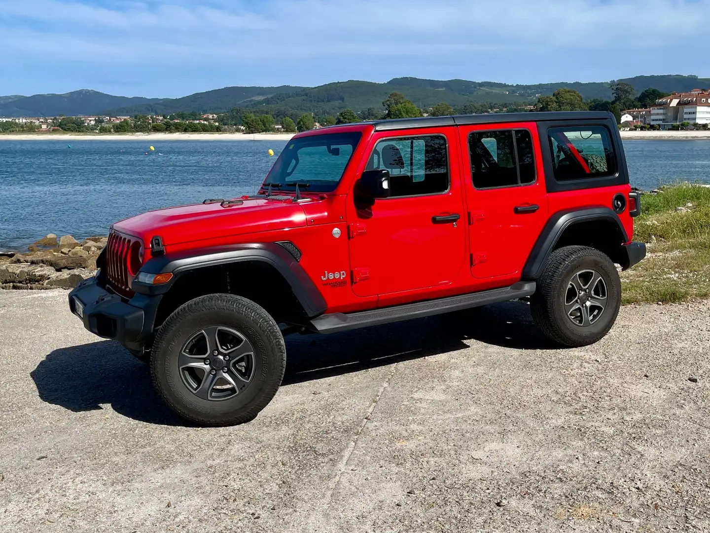 Jeep Wrangler JL Unlimited Sport 3.6 V6 Rojo - 2