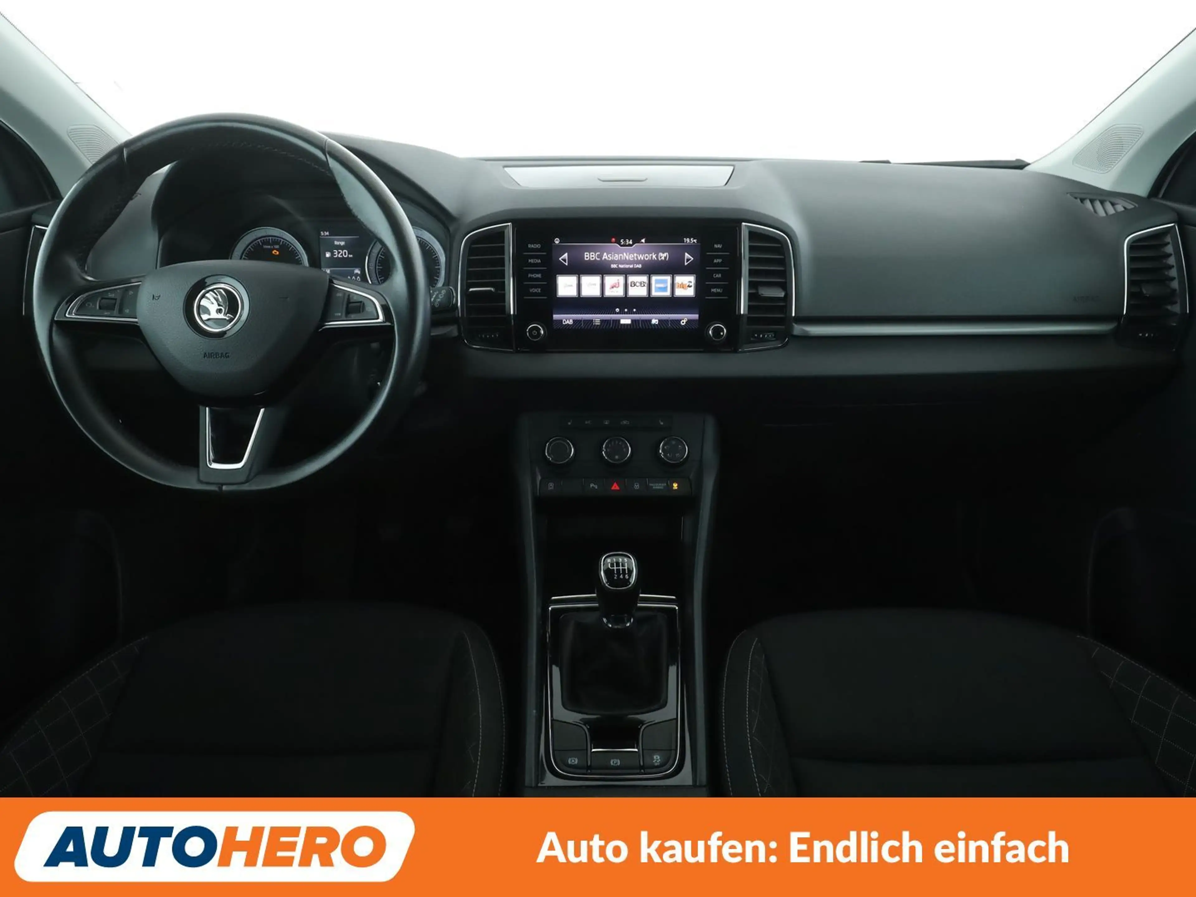 Skoda Karoq 1.6 TDI Ambition *NAVI*PDC*TEMPO*SHZ*ALU* — photo 12