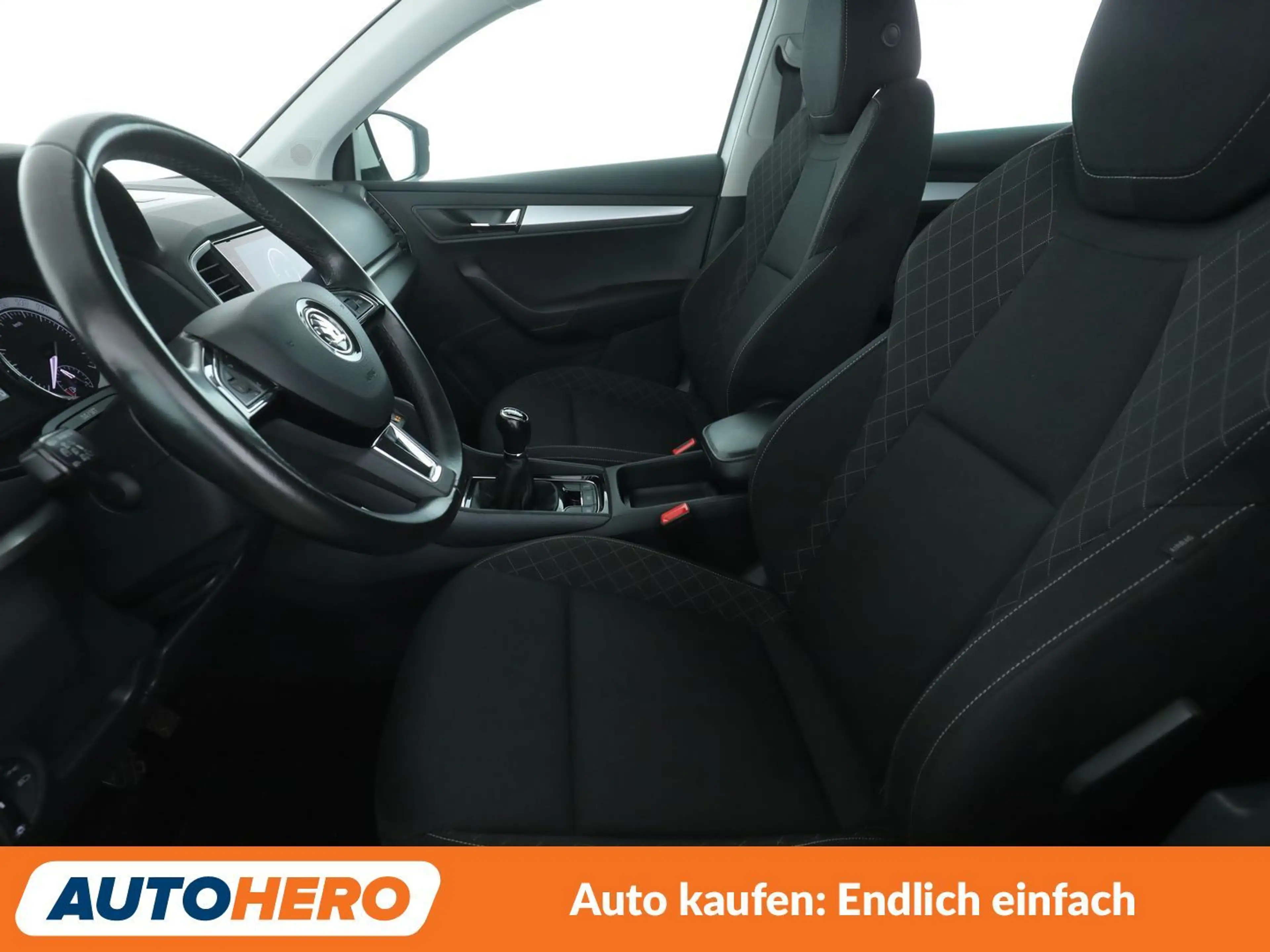 Skoda Karoq 1.6 TDI Ambition *NAVI*PDC*TEMPO*SHZ*ALU* — photo 10