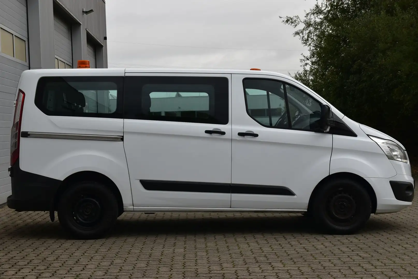 Ford Transit Custom 310 L1 9-Sitz/Automatik/Klima Weiß - 2