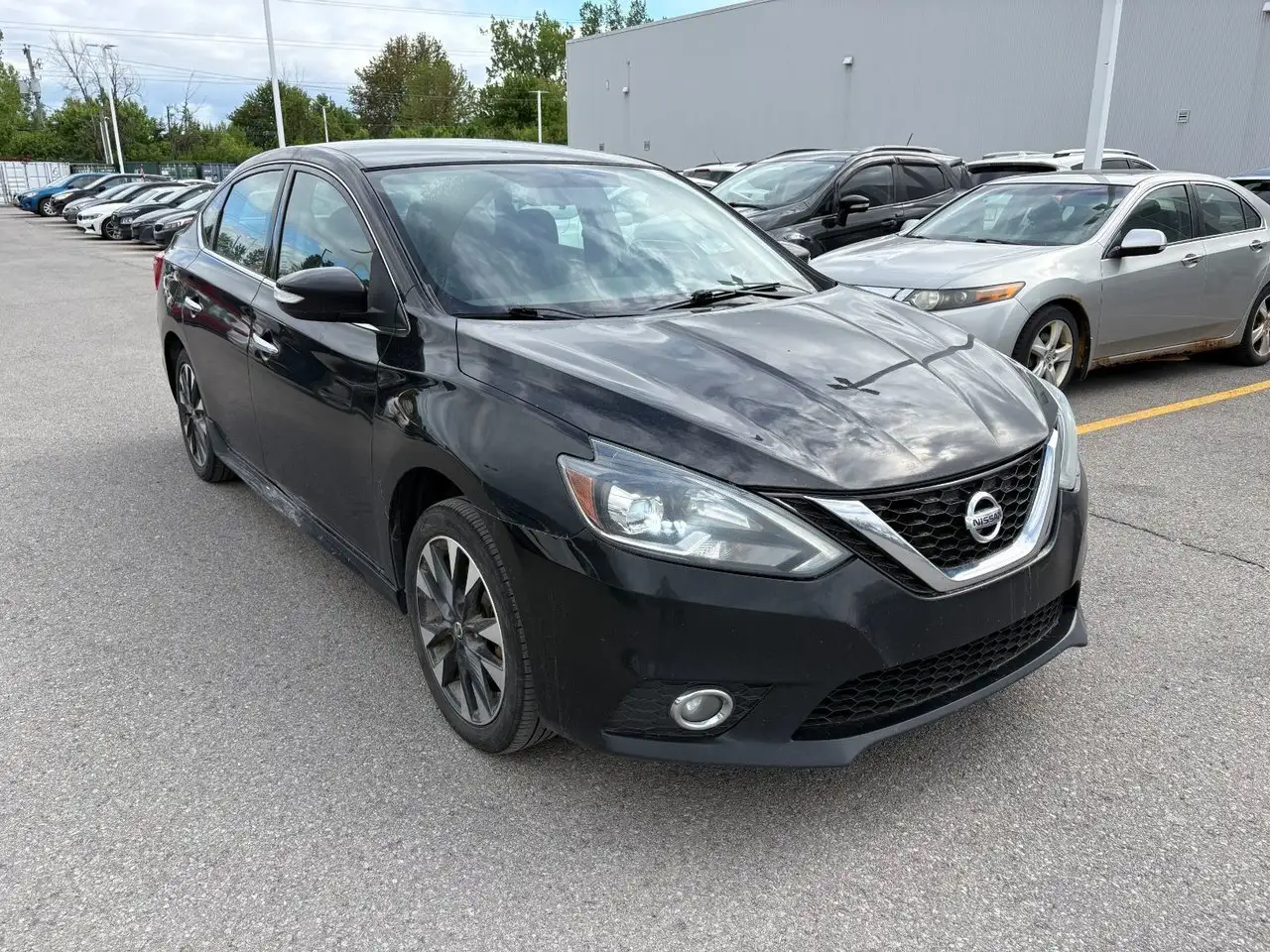 Nissan Sentra photo Nissan Sentra