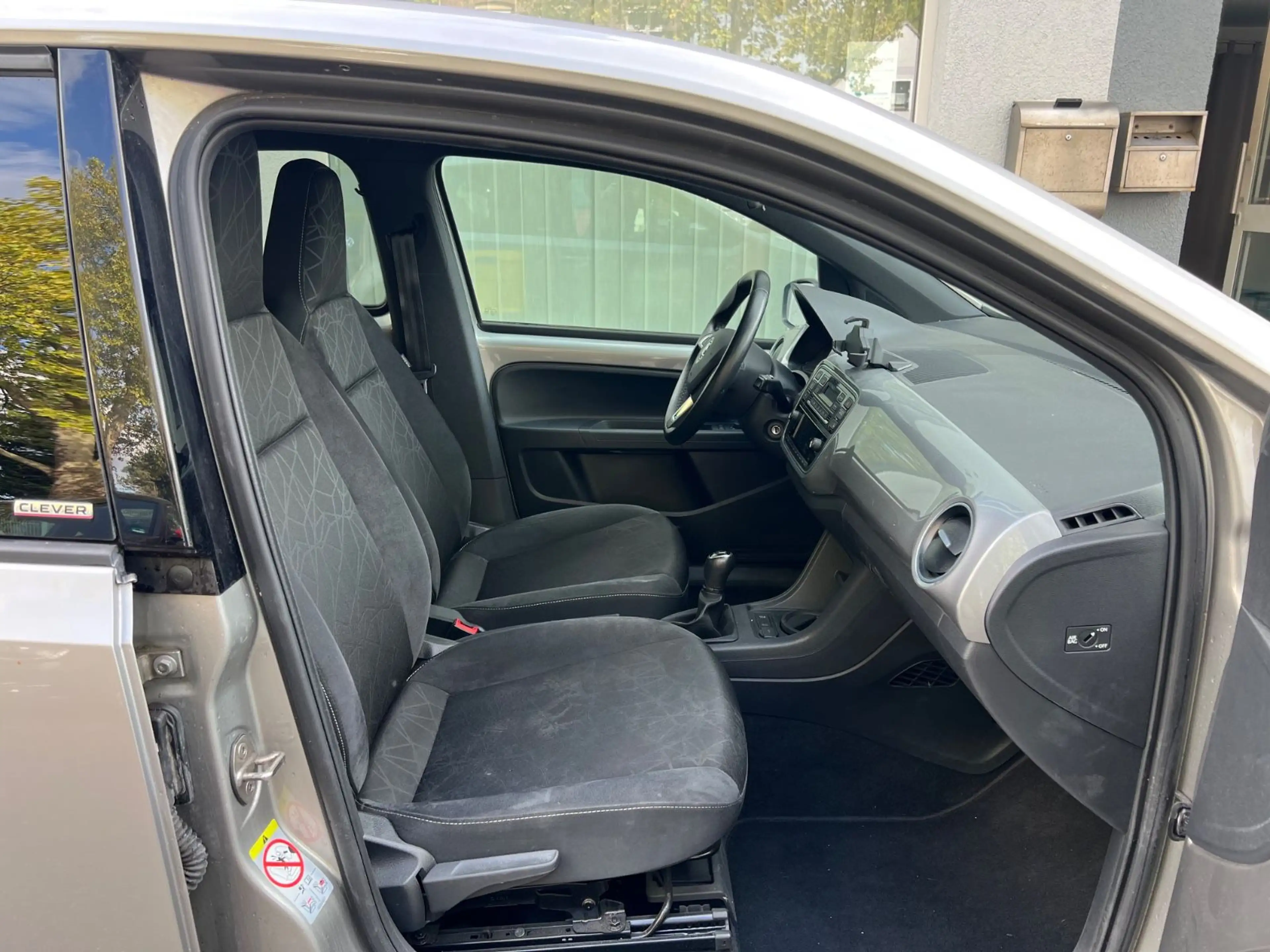Skoda Citigo Clever"1.Hand"Klimaaut"Navi"PDC"SHZ"75PS" — photo 7