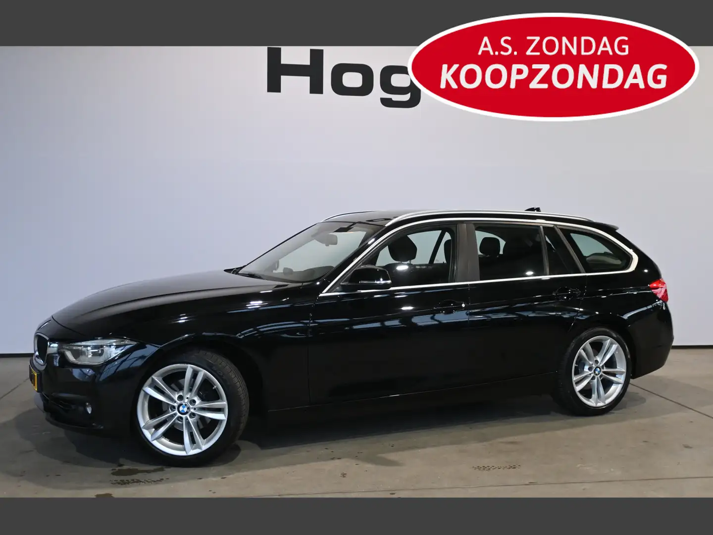 BMW 318 3-serie Touring 318i Corporate Lease Executive Aut Zwart - 1