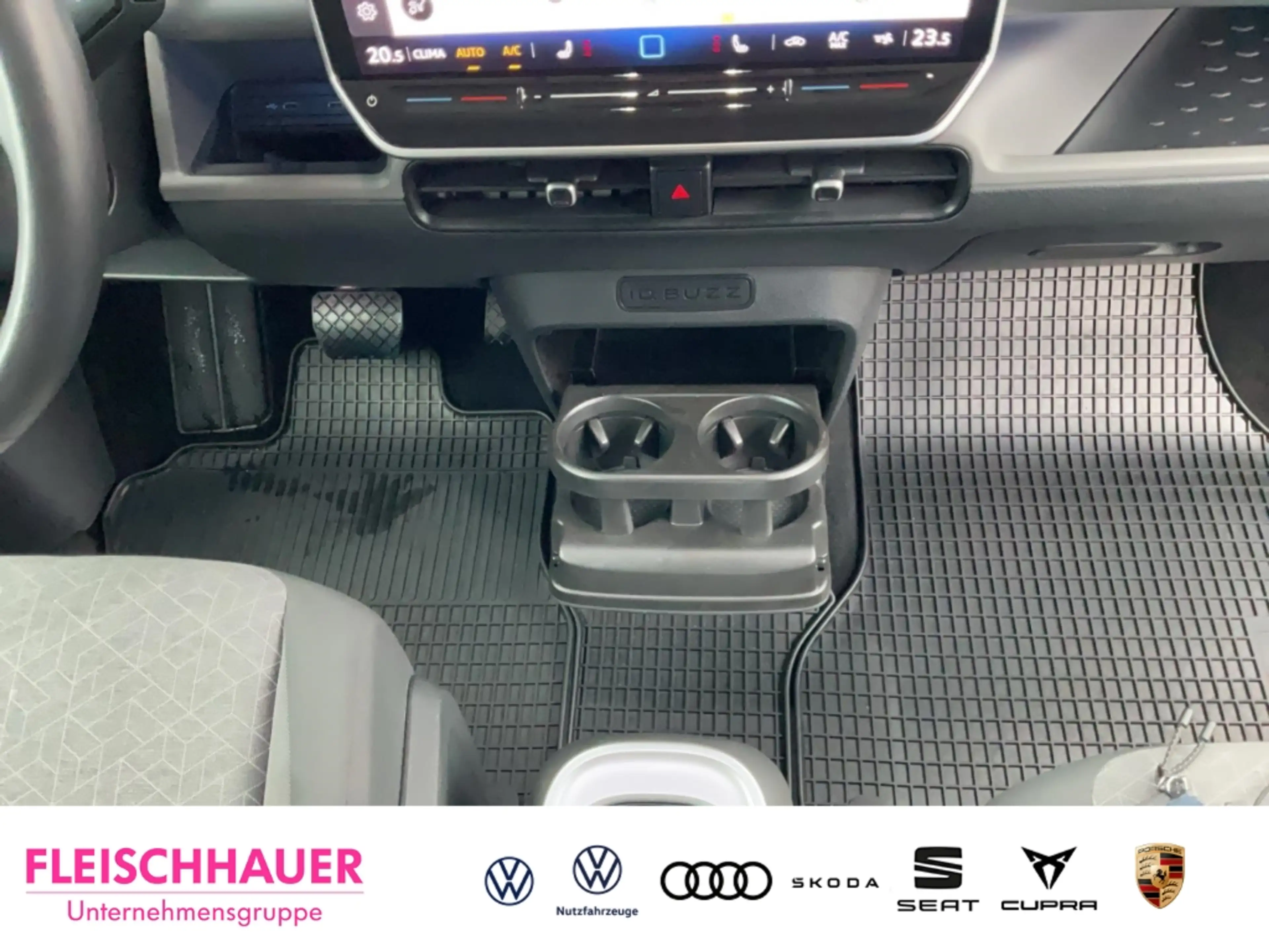 Volkswagen ID. Buzz Bus Pro KR 210 KW Navi LED Apple CarPlay Klima — photo 14