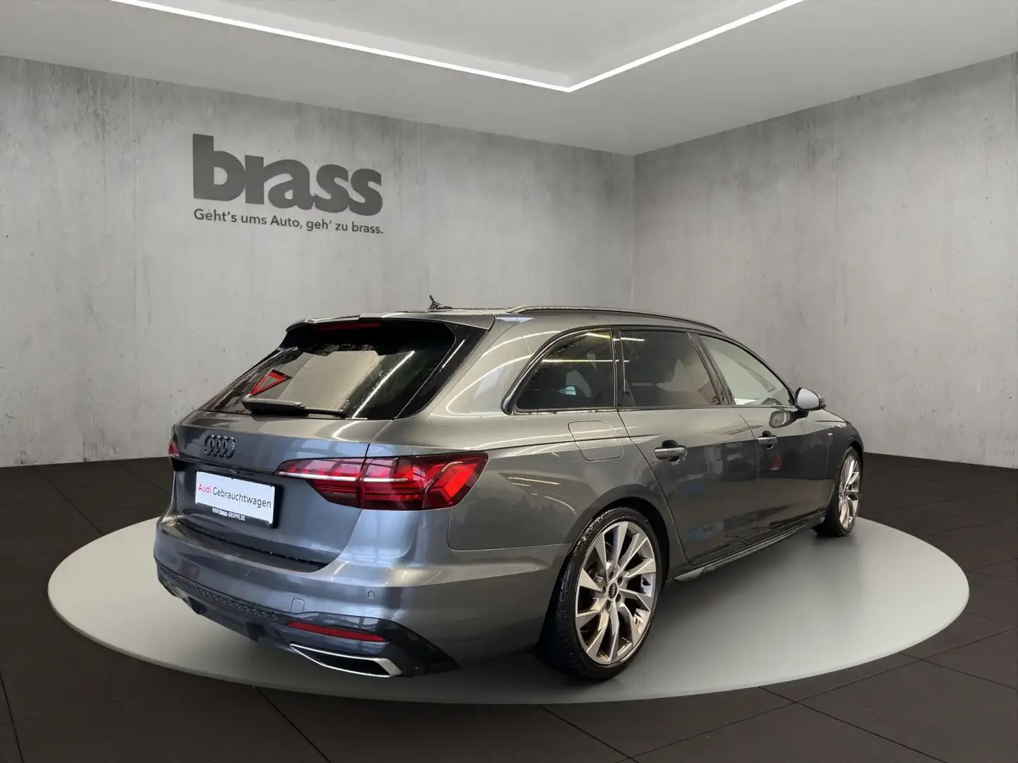Audi A4 S line 40 TFSI 150(204) kW(PS) S tronic Grau - 2