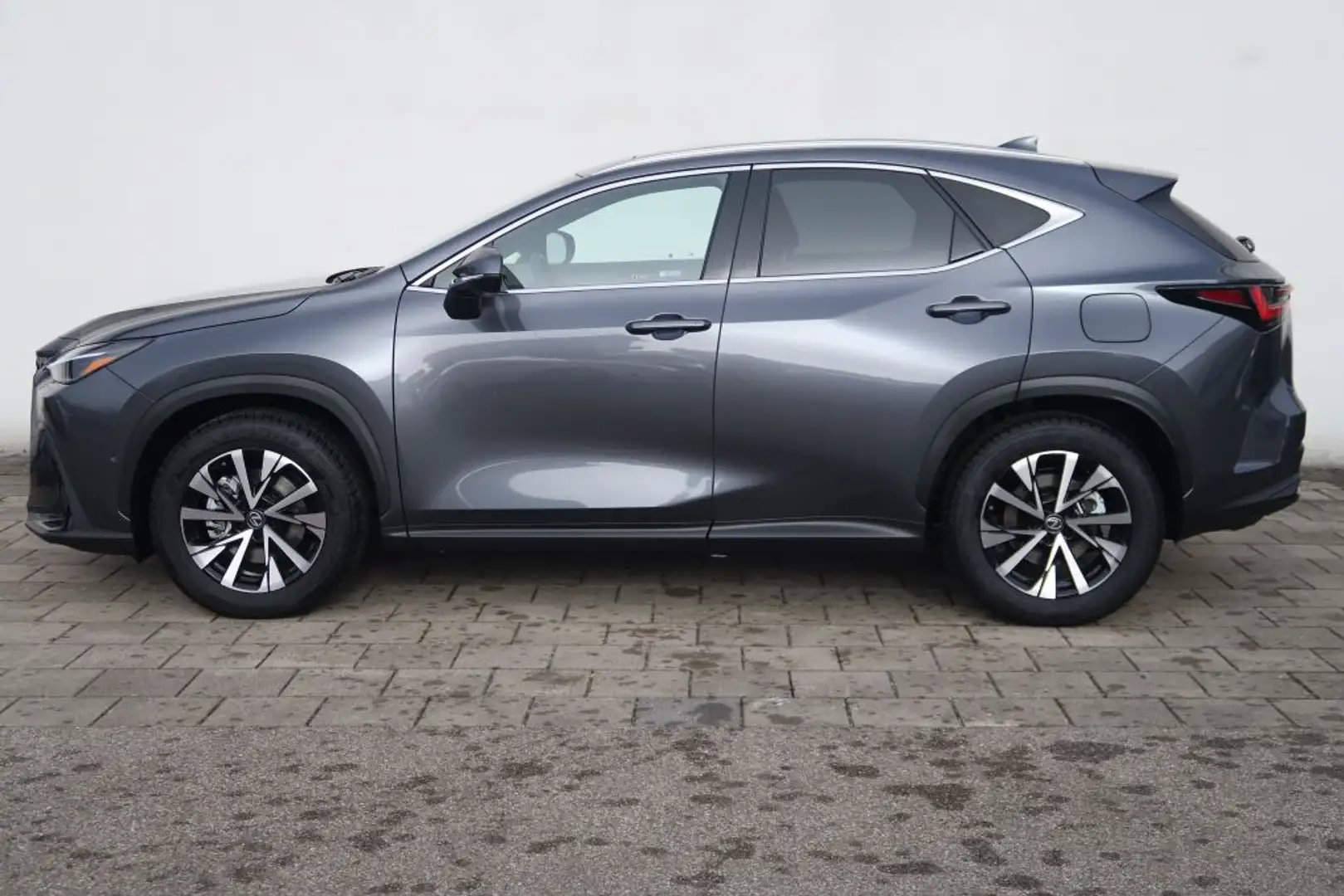 Lexus NX 350h Luxury Line Grau - 2