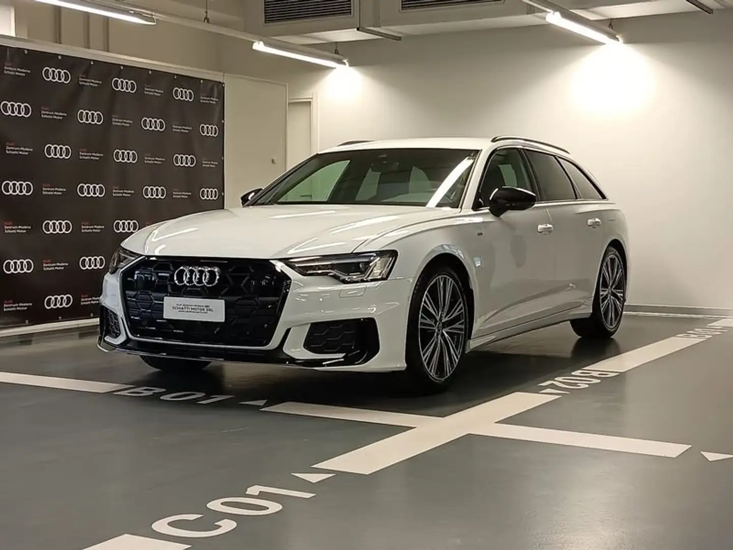 Audi A6 Avant 55 2.0 TFSI e quattro ultra S tronic S line Bianco - 1