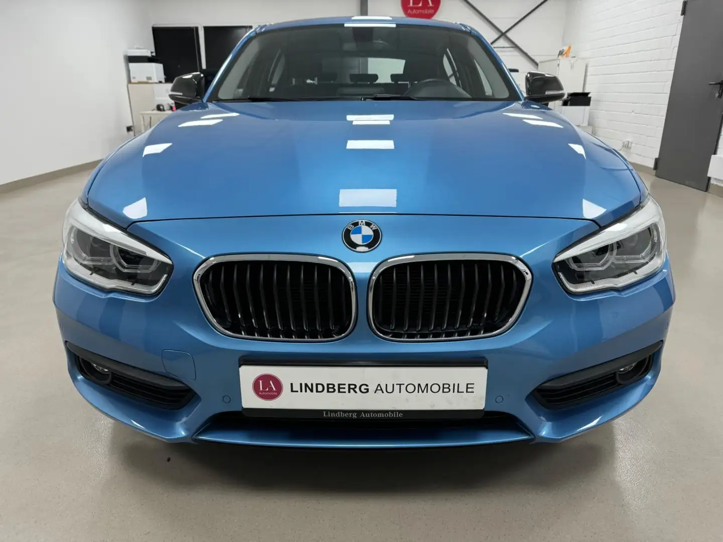 BMW 118 i Advantage*PDC*NAVI*AC*TEMP*LED*LMF*SH*ISO* Blau - 2