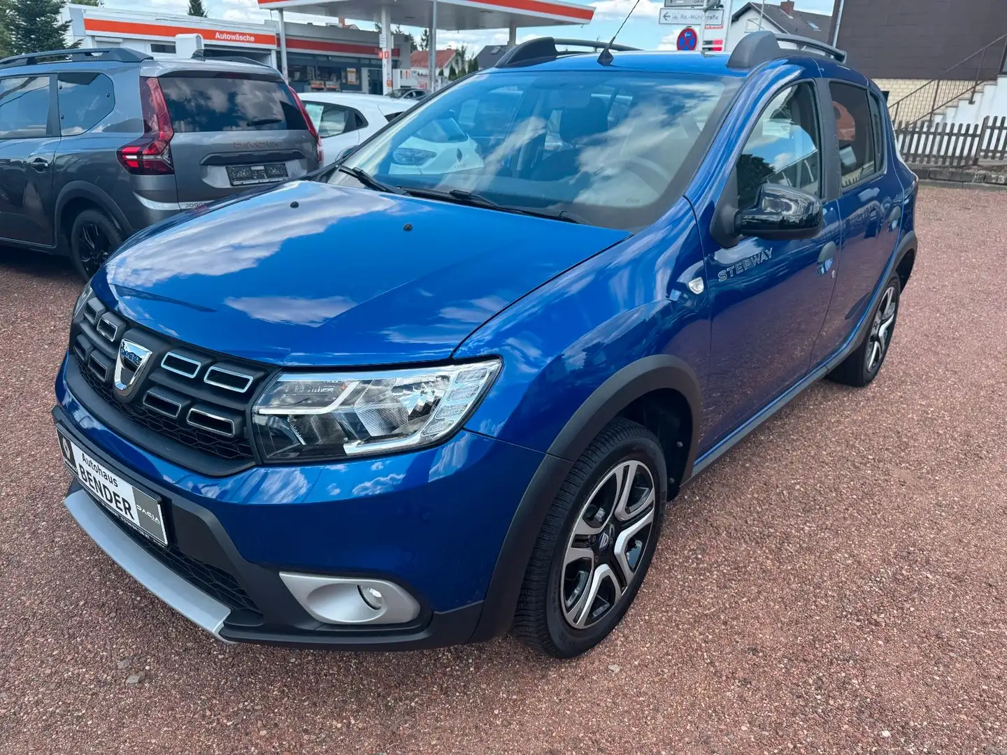 Dacia Sandero 2 Stepway Celebration TCE 90 Blue - 1
