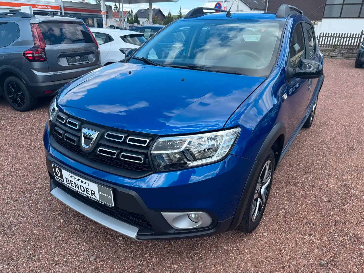 Dacia Sandero 2 Stepway Celebration TCE 90 Blue - 2