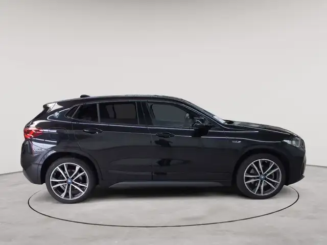 BMW X2 view 3