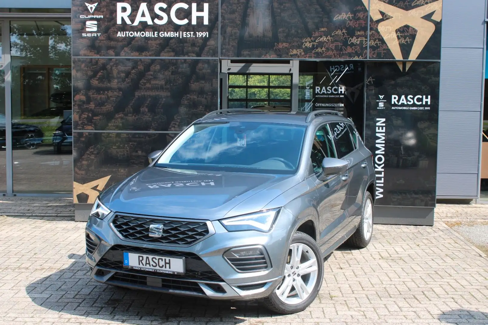SEAT Ateca FR 1.5 TSI DSG +LED+RFK+GRA+FULL LINK+SHZ+ Grijs - 1