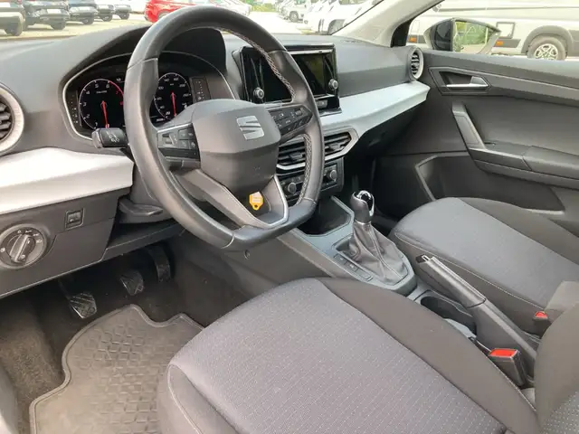 Seat Ibiza view 10