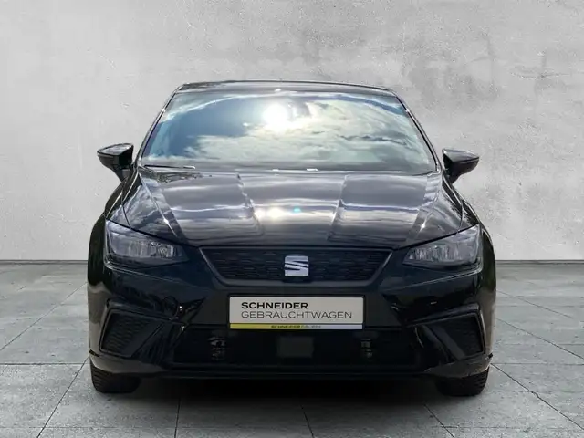 Seat Ibiza view 8