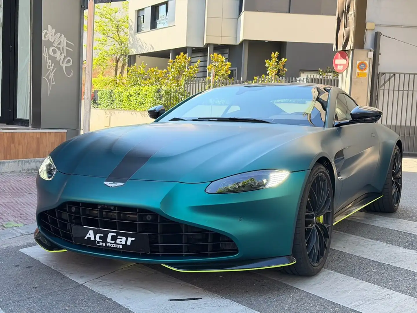 Aston Martin Vantage 4.0 V8 Auto Verde - 2