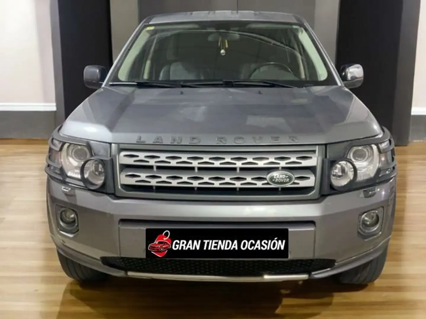 Land Rover Freelander 2.2SD4 HSE Aut. 4x4 Silber - 2