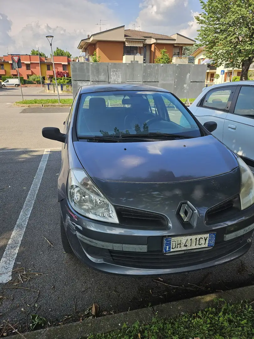 Renault Clio 5p Con problemi trazioni e cinghia - 1