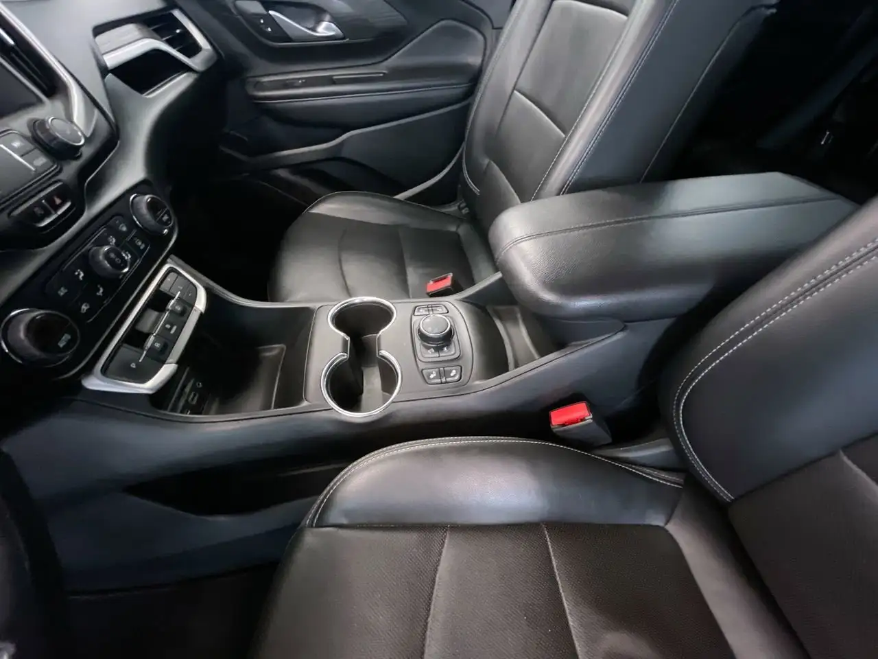 GMC Terrain снимка GMC Terrain