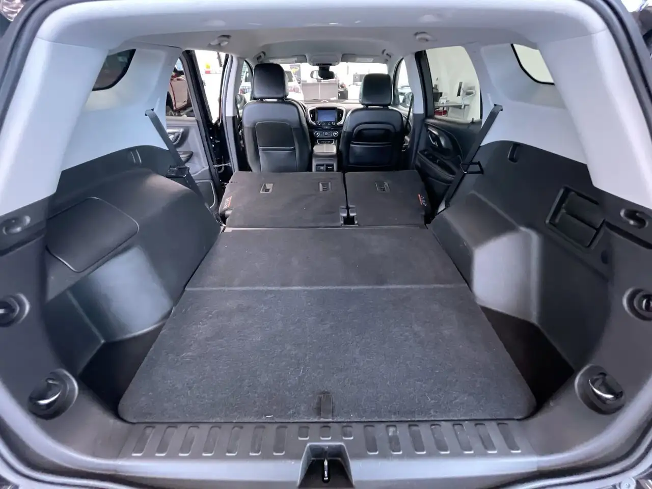 GMC Terrain снимка GMC Terrain