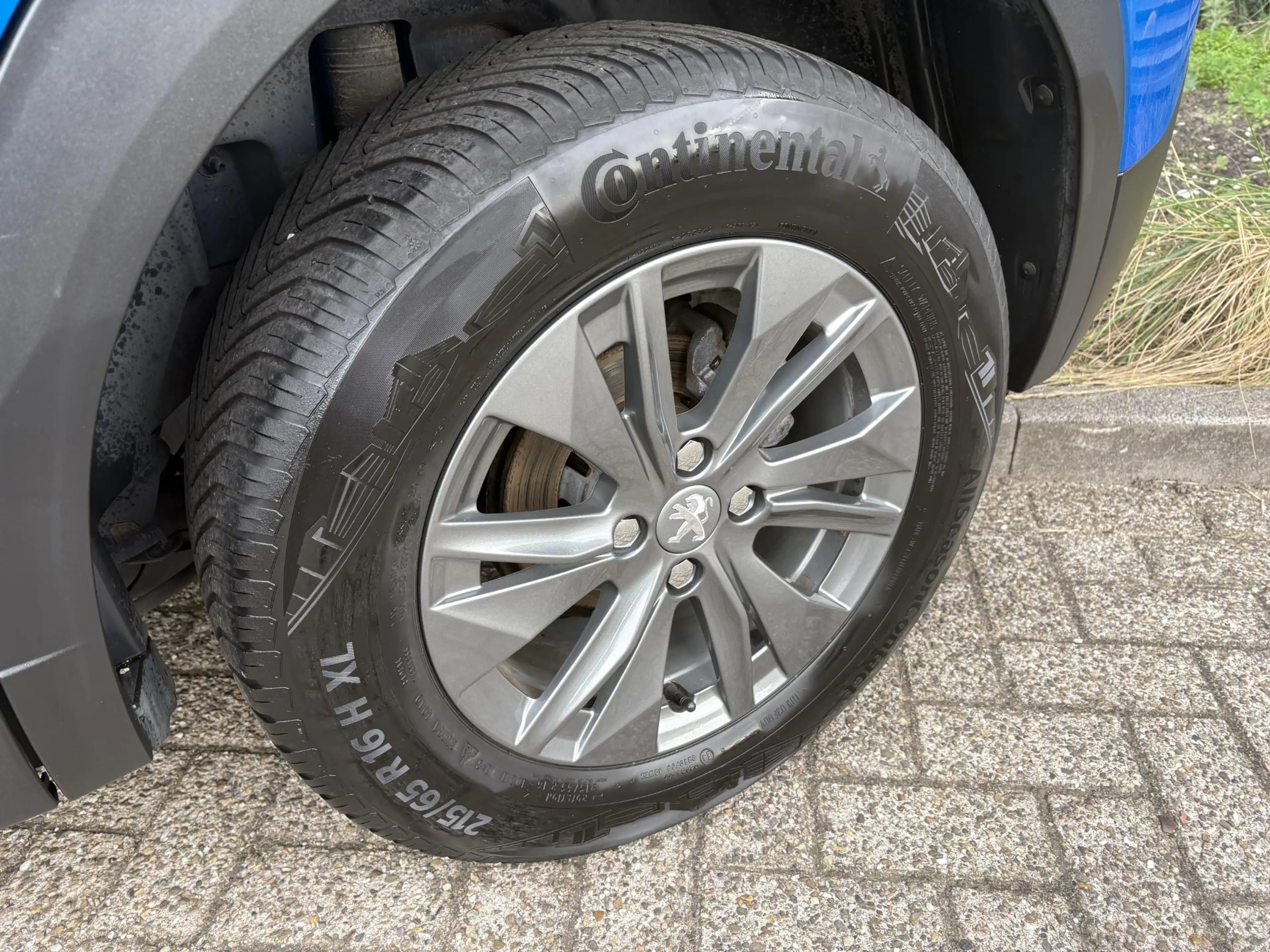 Peugeot 2008 1.2 PureTech Active Pack | Climate Control | Camer — photo 9