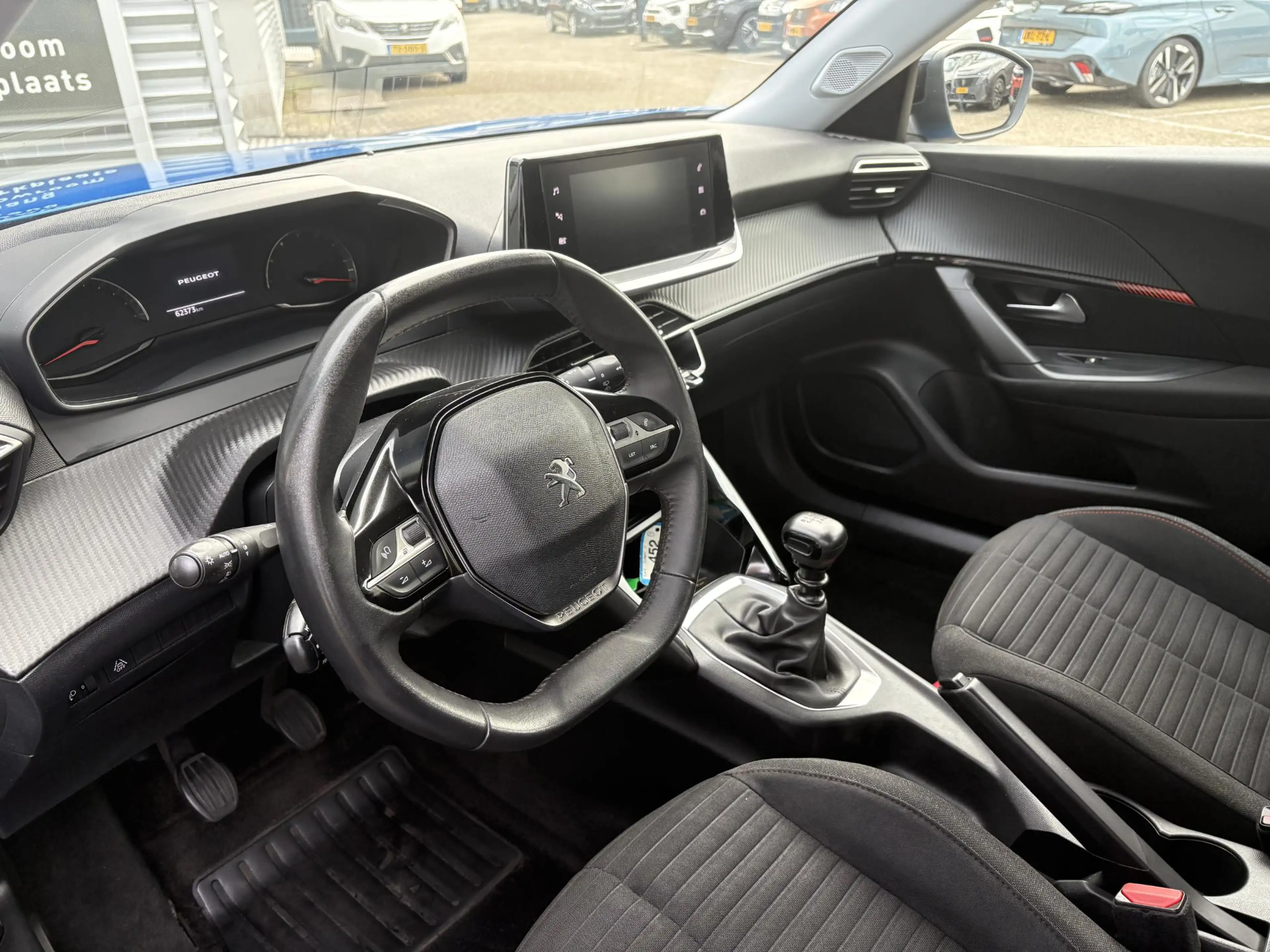 Peugeot 2008 1.2 PureTech Active Pack | Climate Control | Camer — photo 11