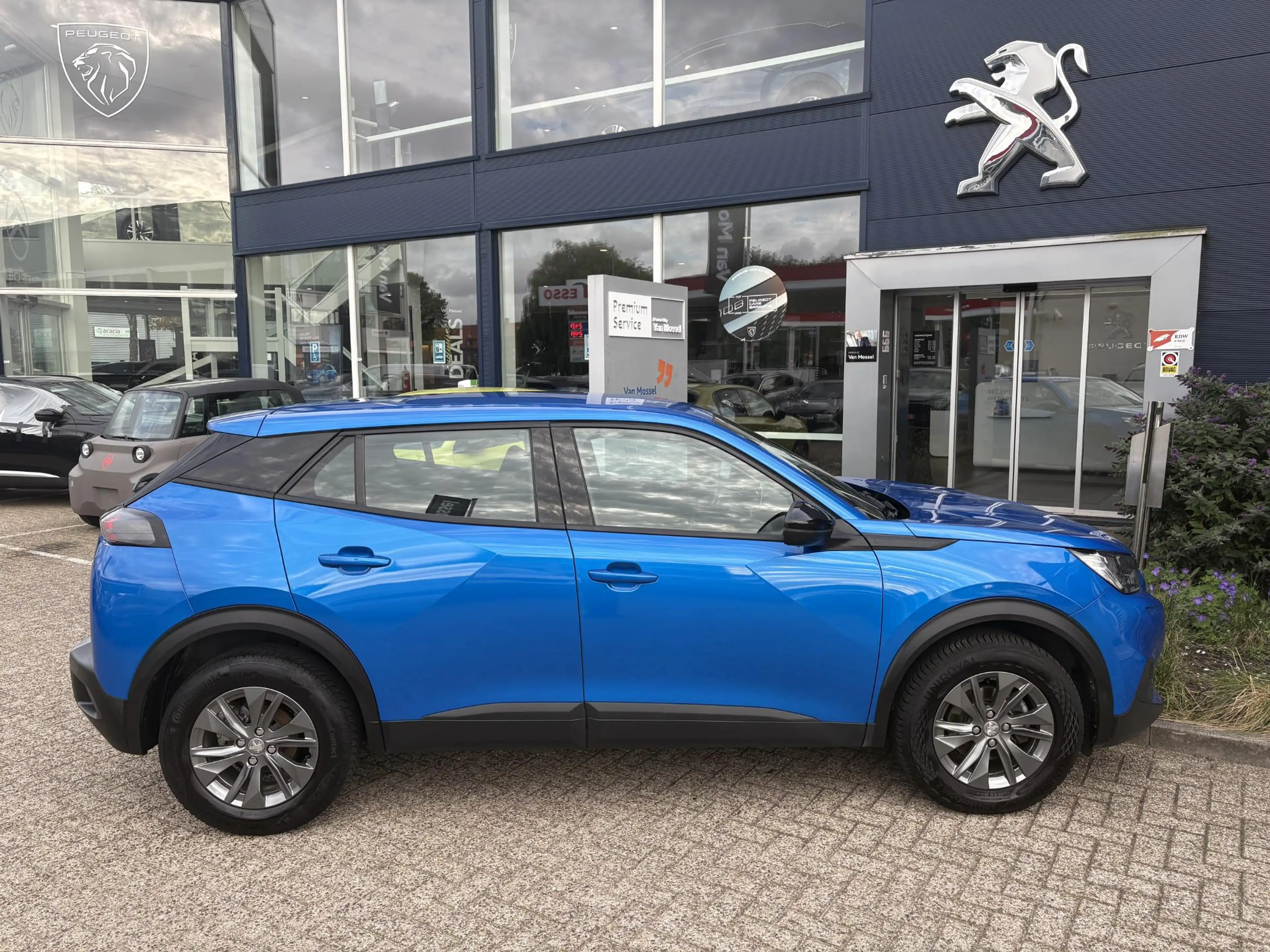 Peugeot 2008 1.2 PureTech Active Pack | Climate Control | Camer — photo 8