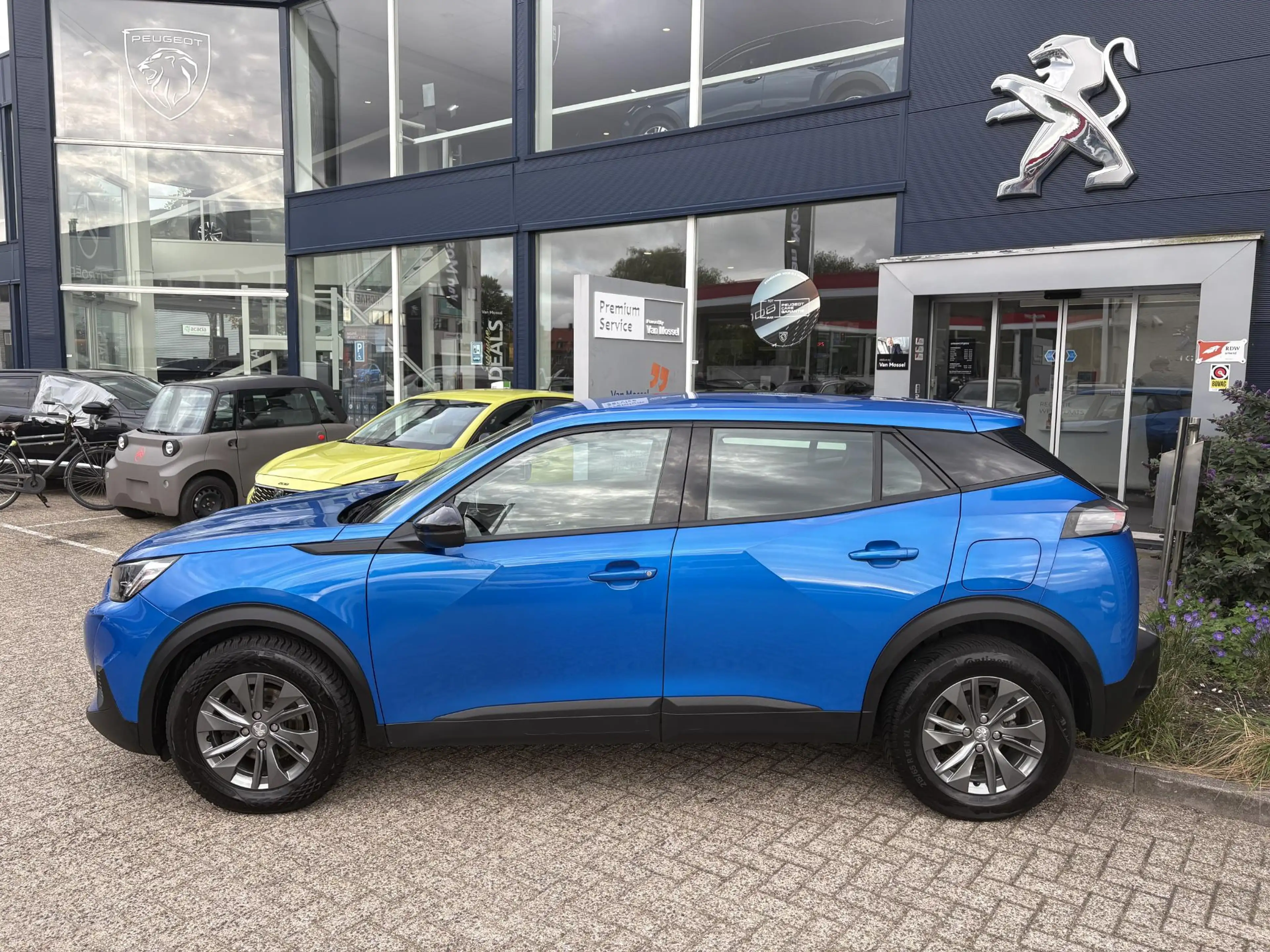 Peugeot 2008 1.2 PureTech Active Pack | Climate Control | Camer — photo 4