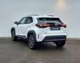 Toyota Yaris Cross 1,5l Hyb. 4x2 Active Drive + Safety Weiß - thumbnail 3