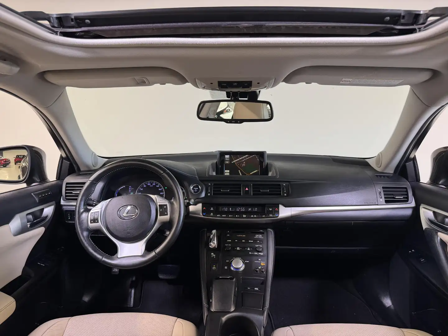Lexus CT 200h Luxury Line | Crème leder | Mark Levinson | Geheug Brun - 2