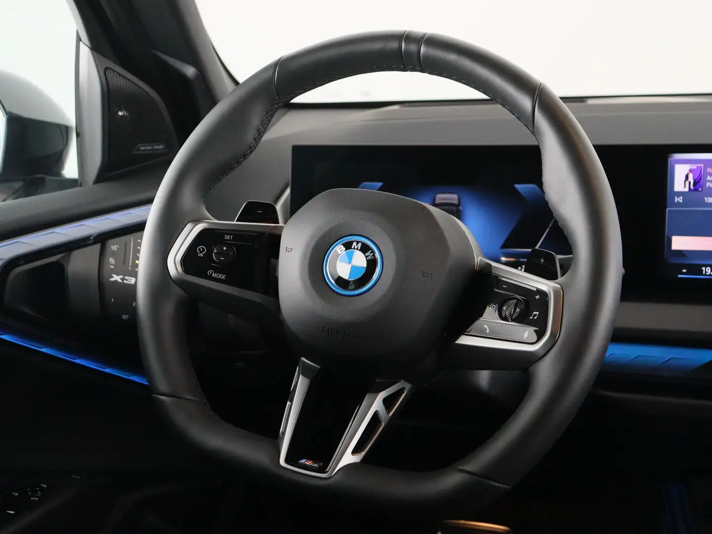 BMW X3 30e xDrive Zwart - 2