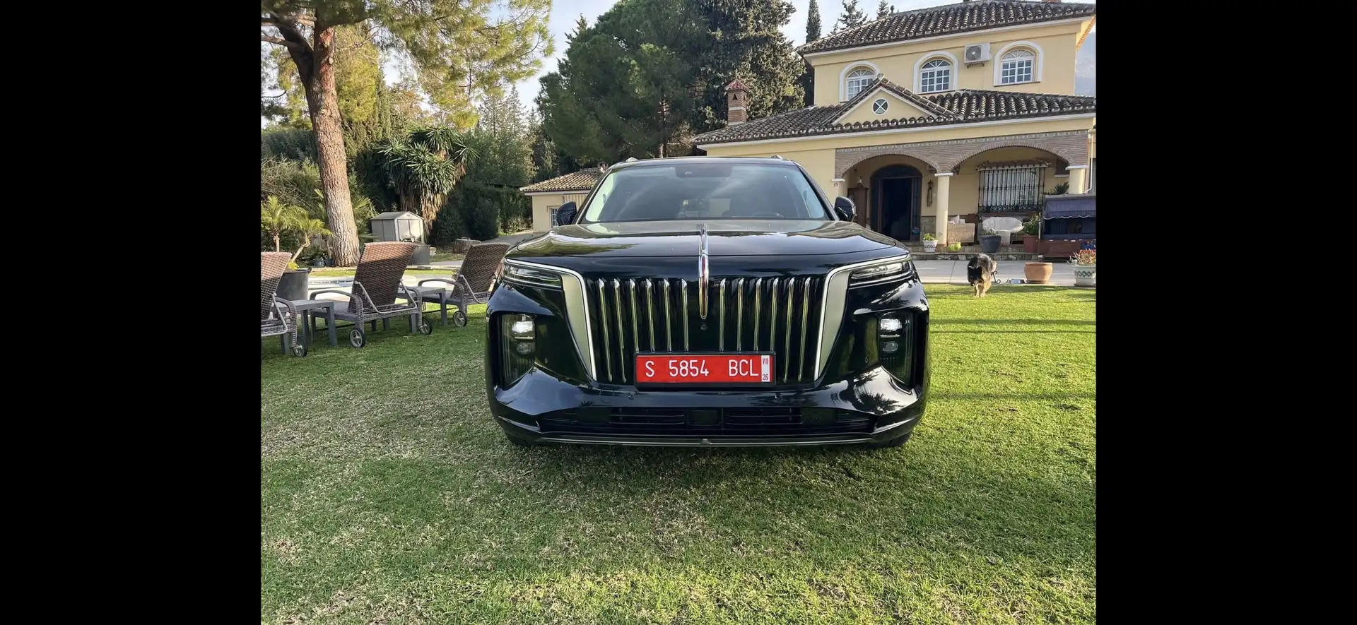 Hongqi E-HS9 Exklusive Long Range President - 2