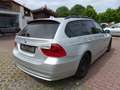 BMW 320 i Touring Autom.,Xenon,Tempo.,Sitzh.,Navi Silber - thumbnail 23