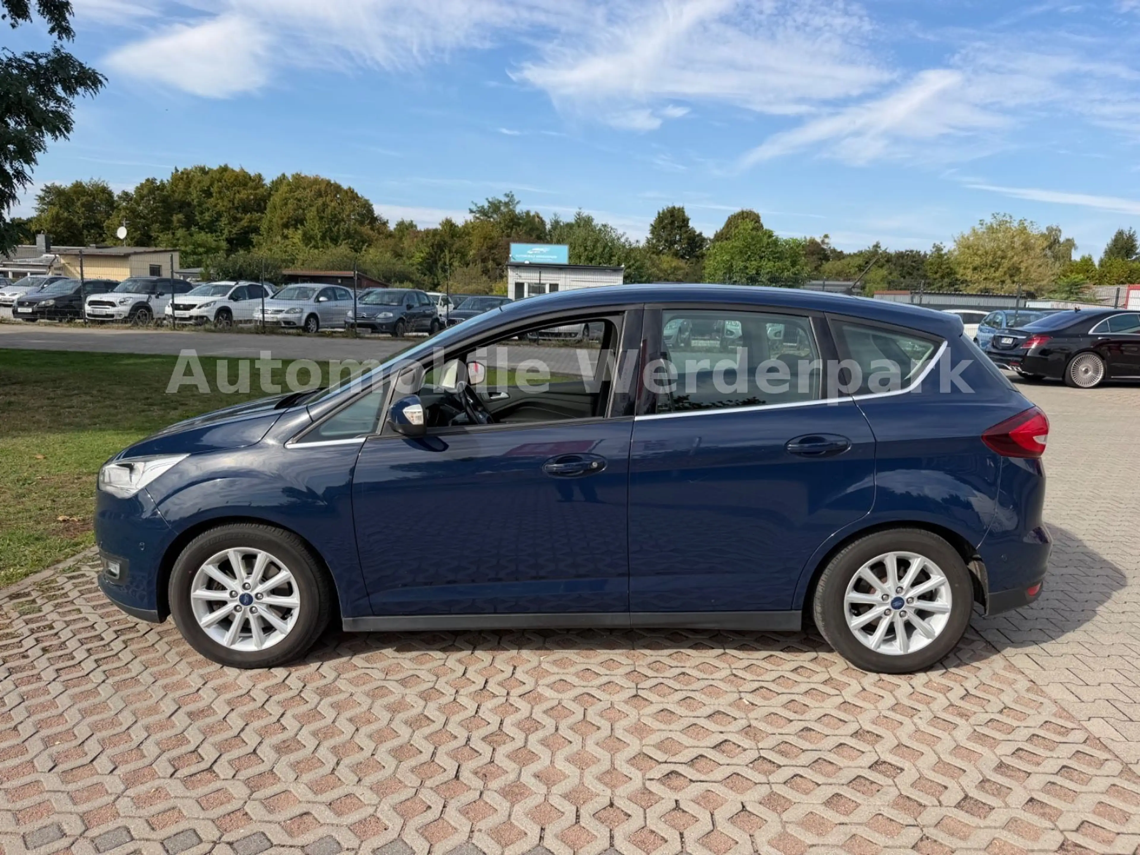 Ford C-Max C-MAX Titanium — photo 4