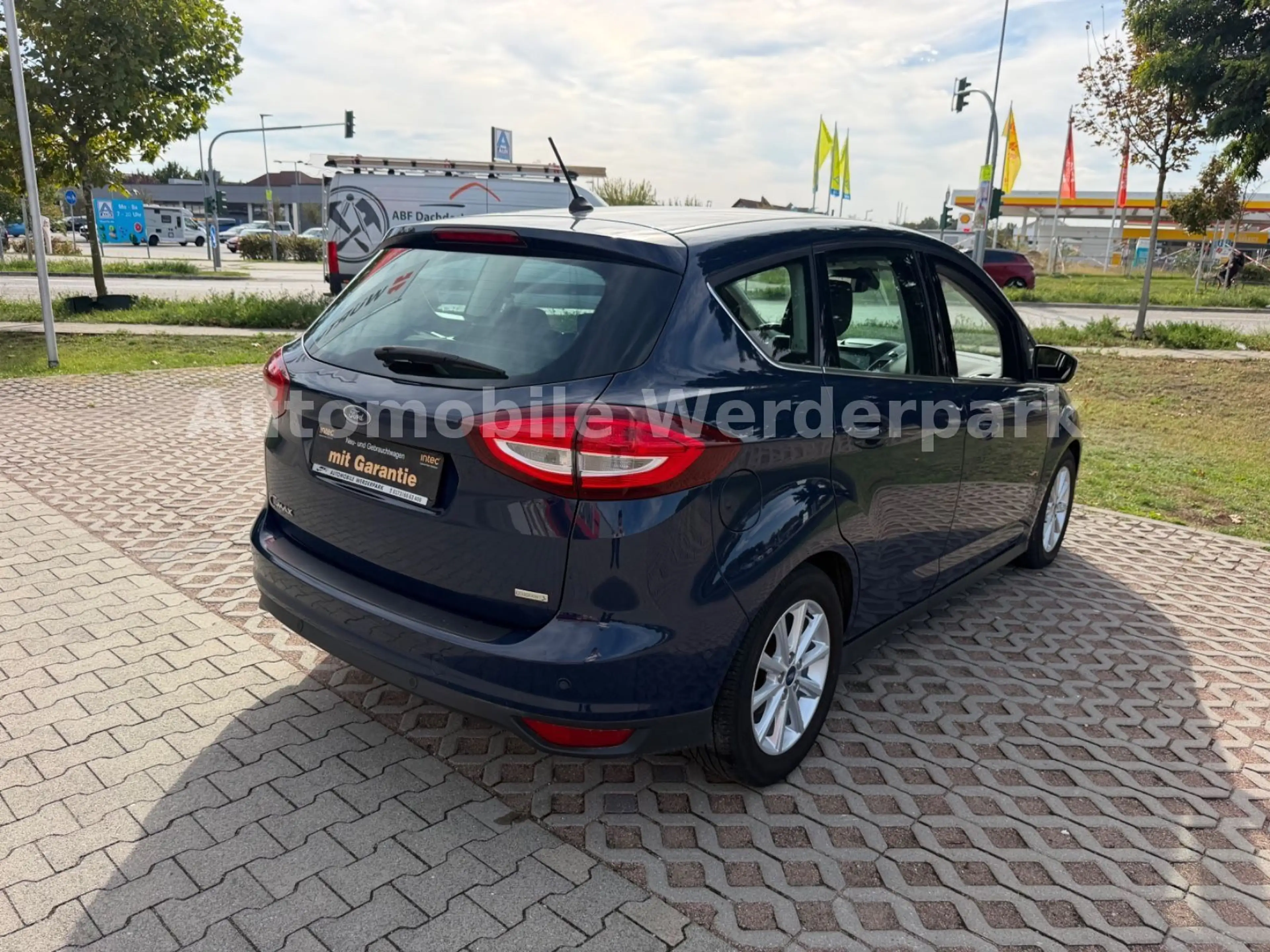 Ford C-Max C-MAX Titanium — photo 8