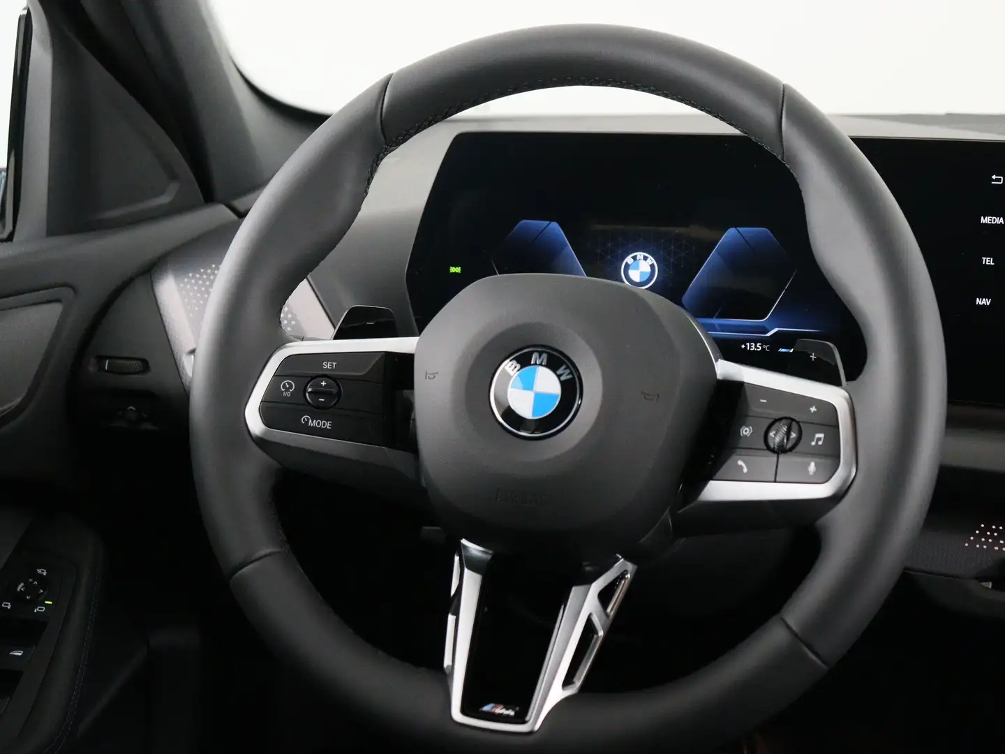 BMW 120 1 Serie M Sport Noir - 2