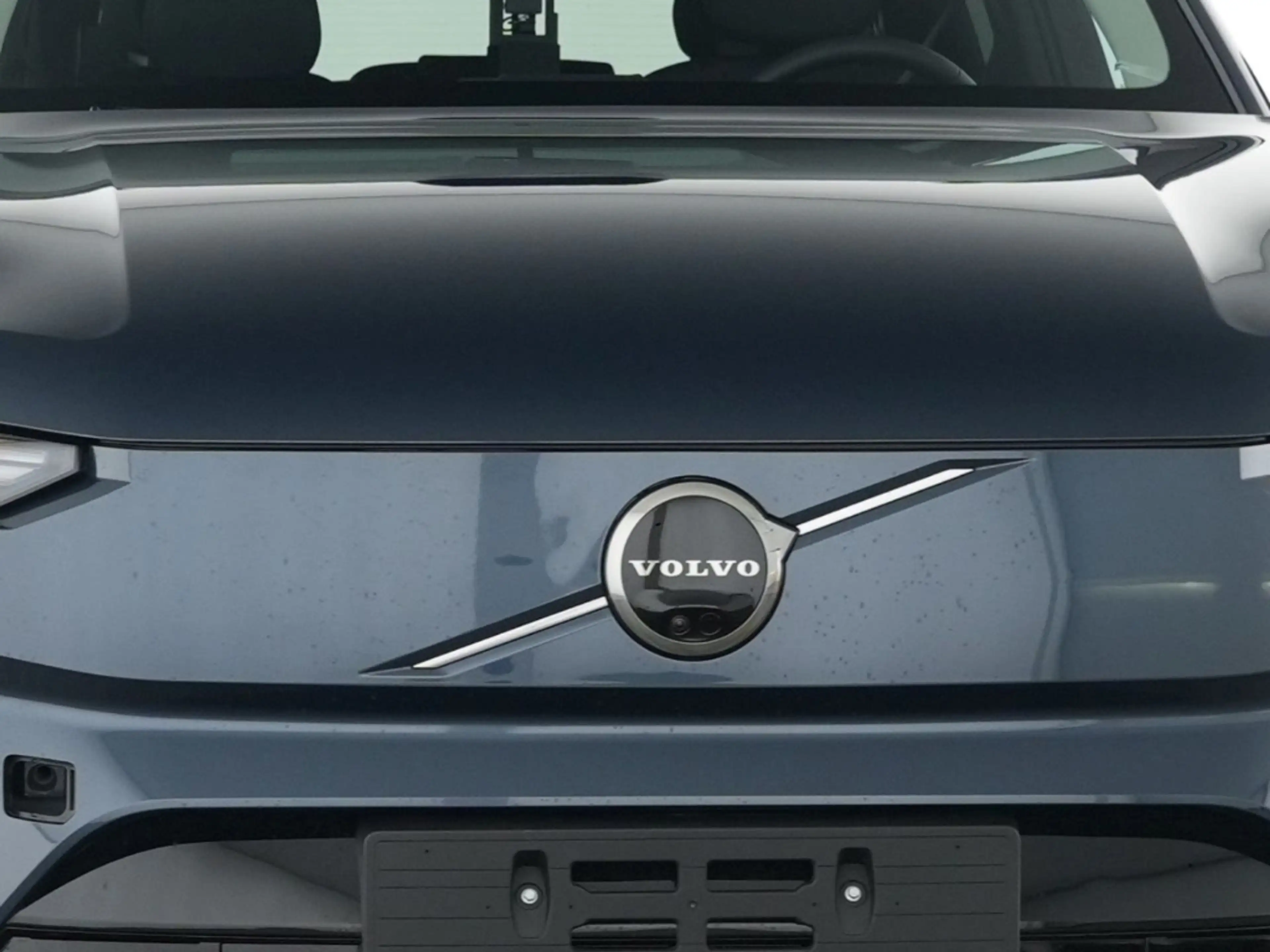 Volvo EX90 Twin Motor AWD Plus 7-Sitzer HUD StandHZG Panorama — photo 5