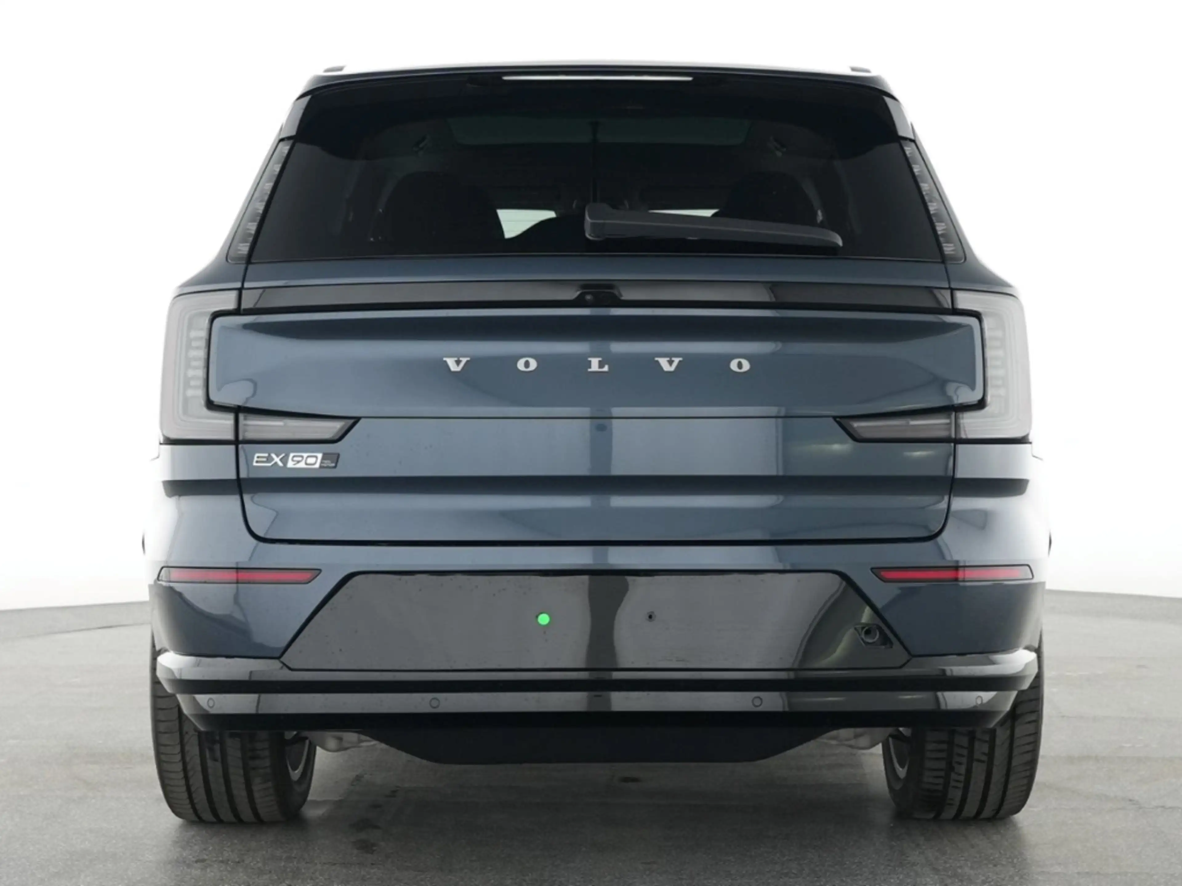 Volvo EX90 Twin Motor AWD Plus 7-Sitzer HUD StandHZG Panorama — photo 4