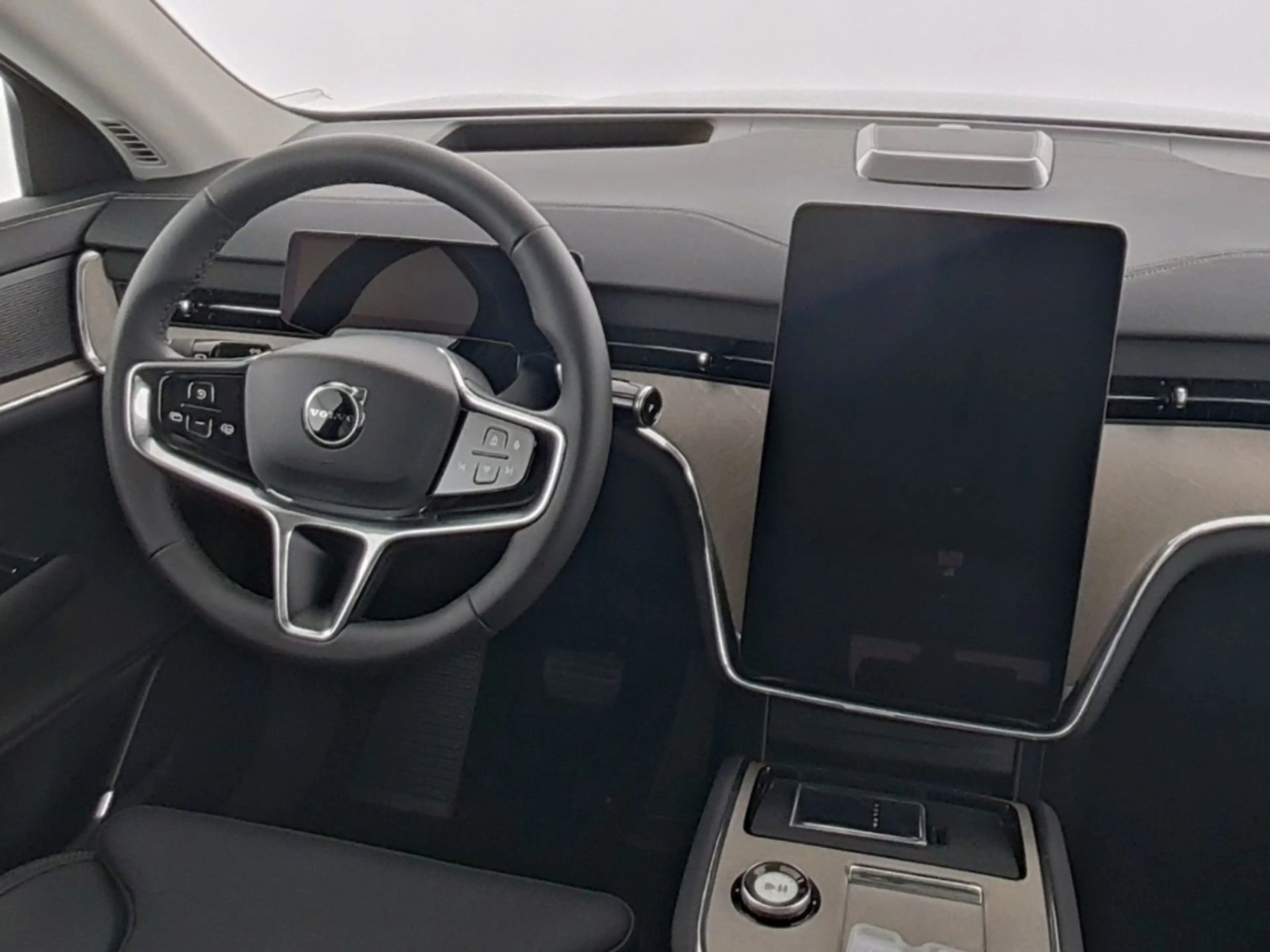 Volvo EX90 Twin Motor AWD Plus 7-Sitzer HUD StandHZG Panorama — photo 9